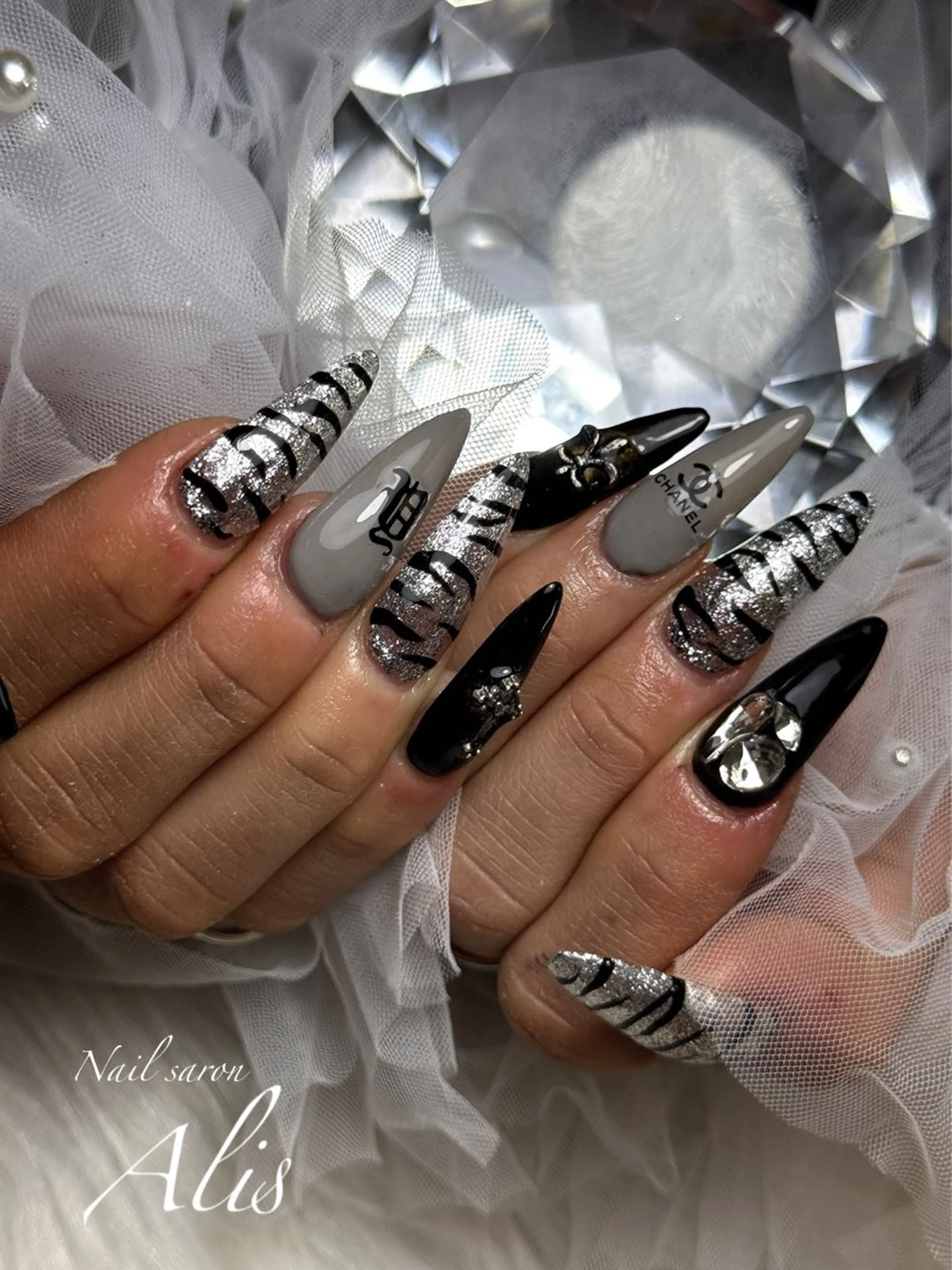 長さだし デザイン、パーツやり放題の写真