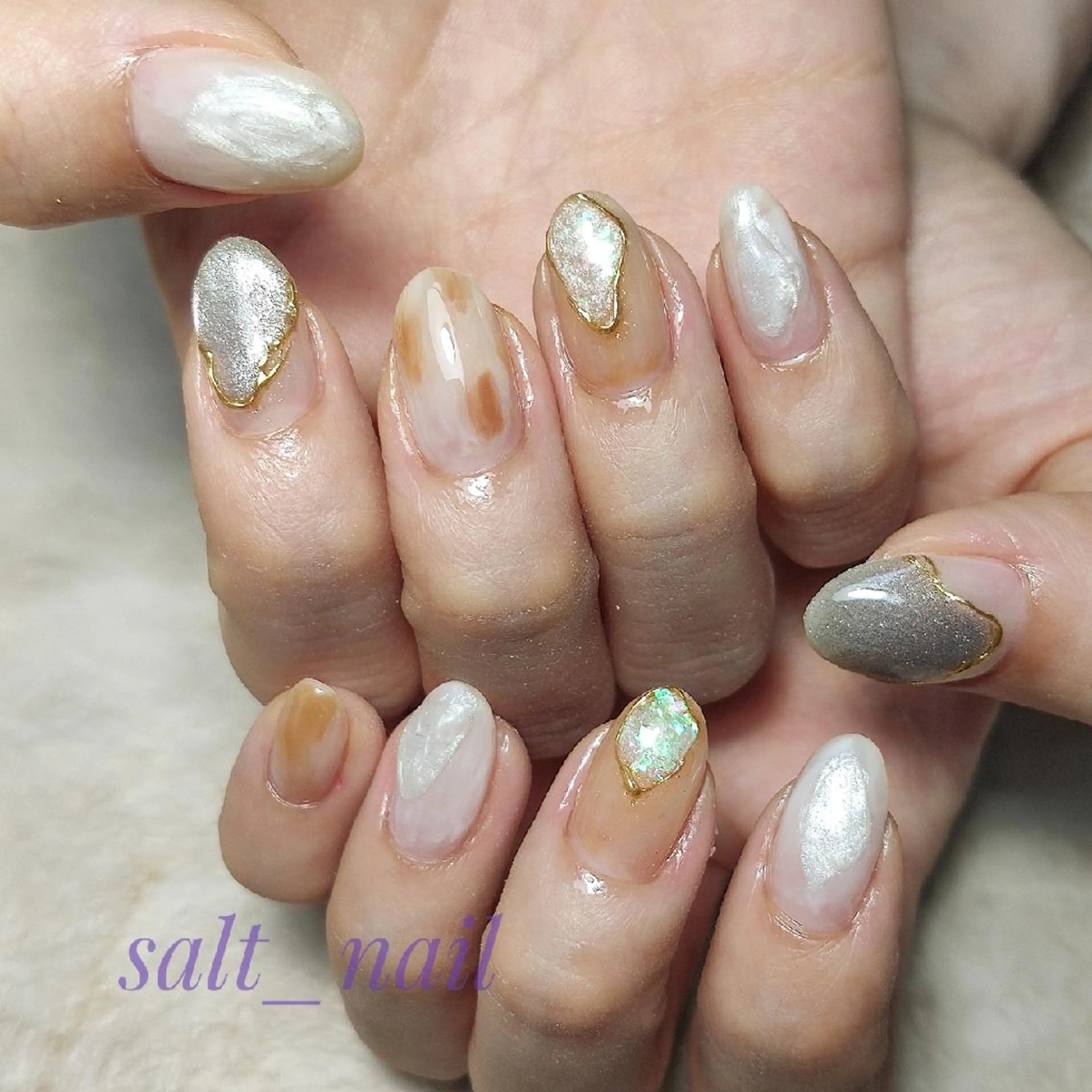ネイル ニュアンスネイル ハンドネイル 個人サロン saltnailのネイルデザイン