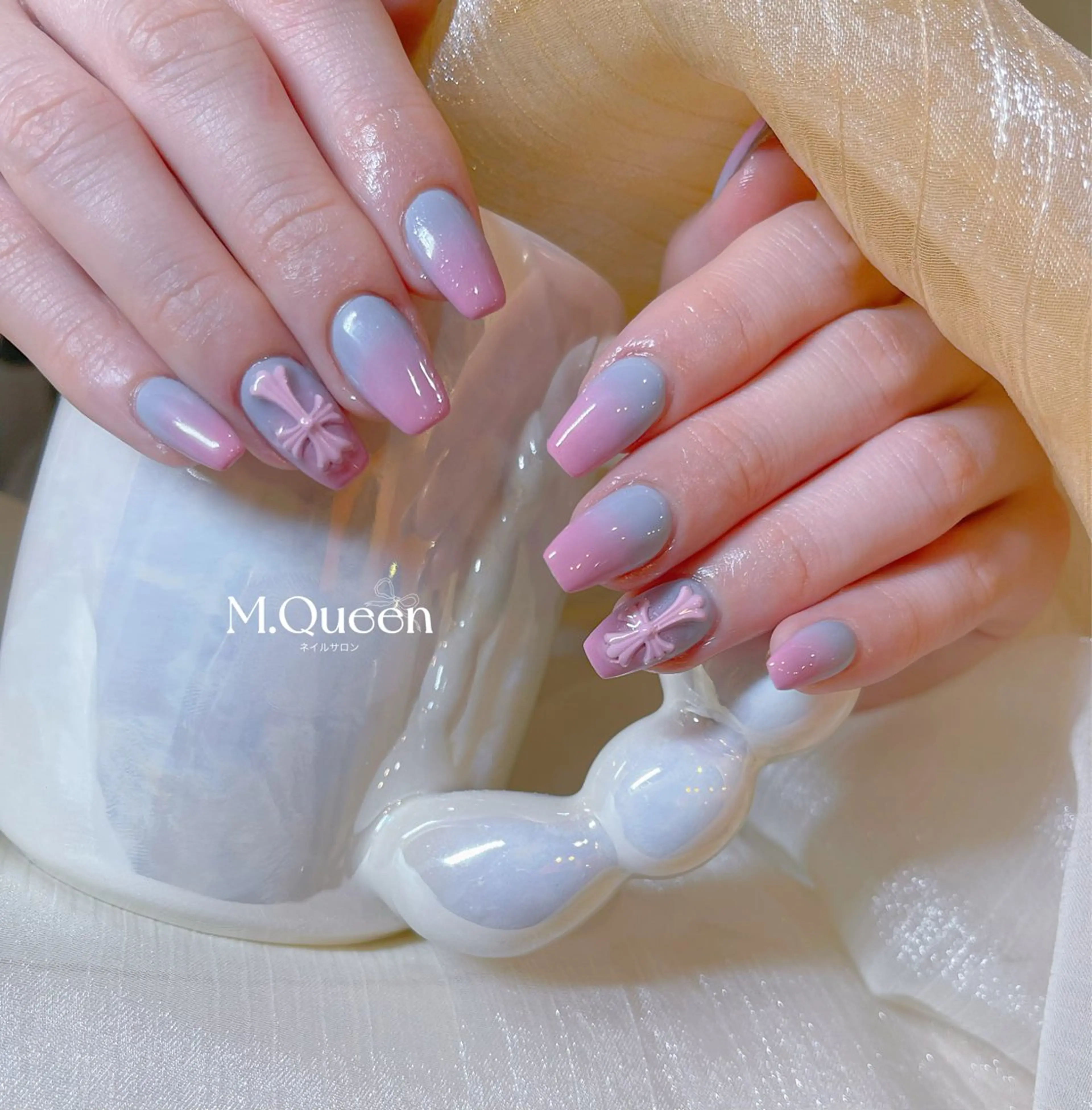 ネイル MQueen ネイルサロンマルのネイルデザイン