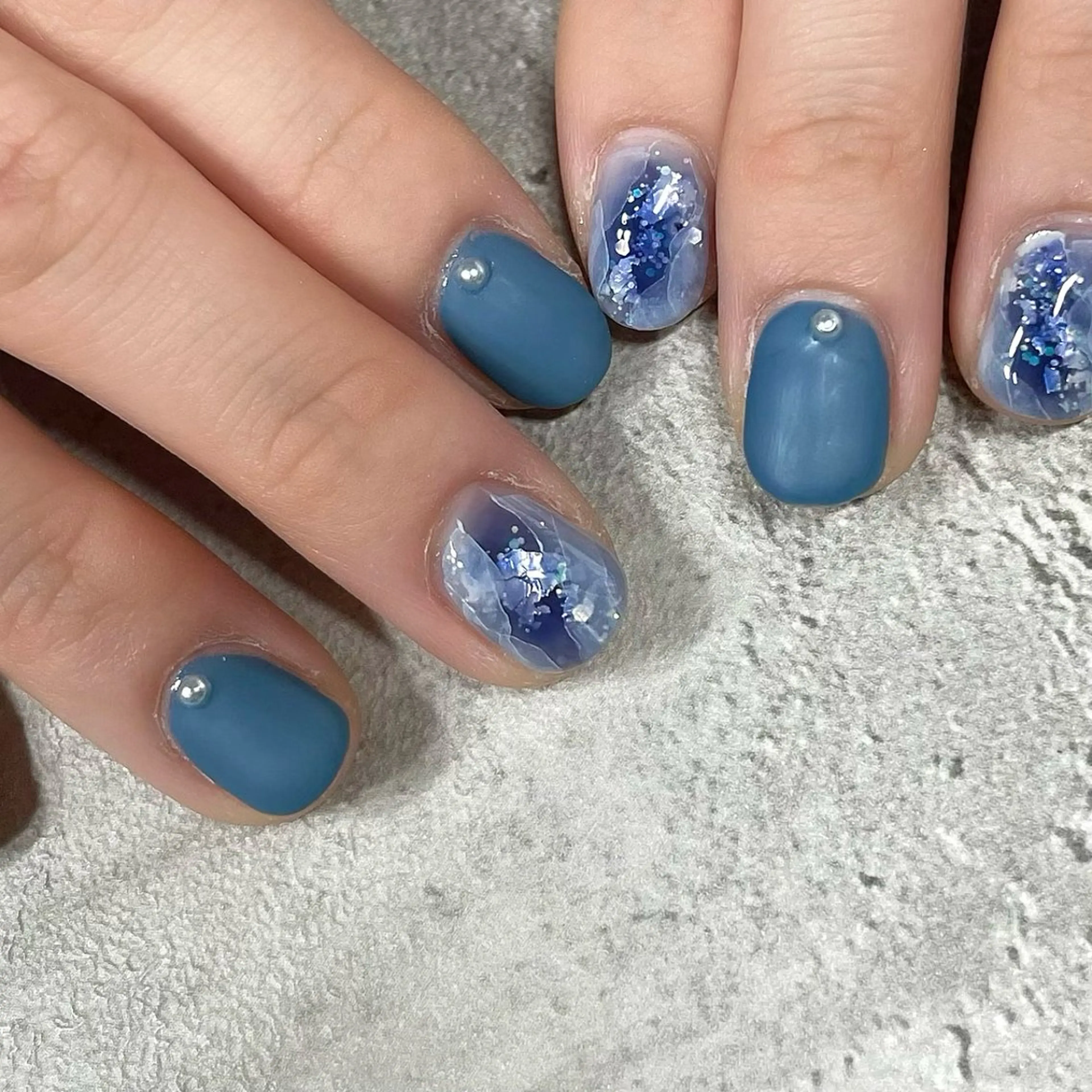 ネイル ジェルネイル 東 千夏のネイルデザイン