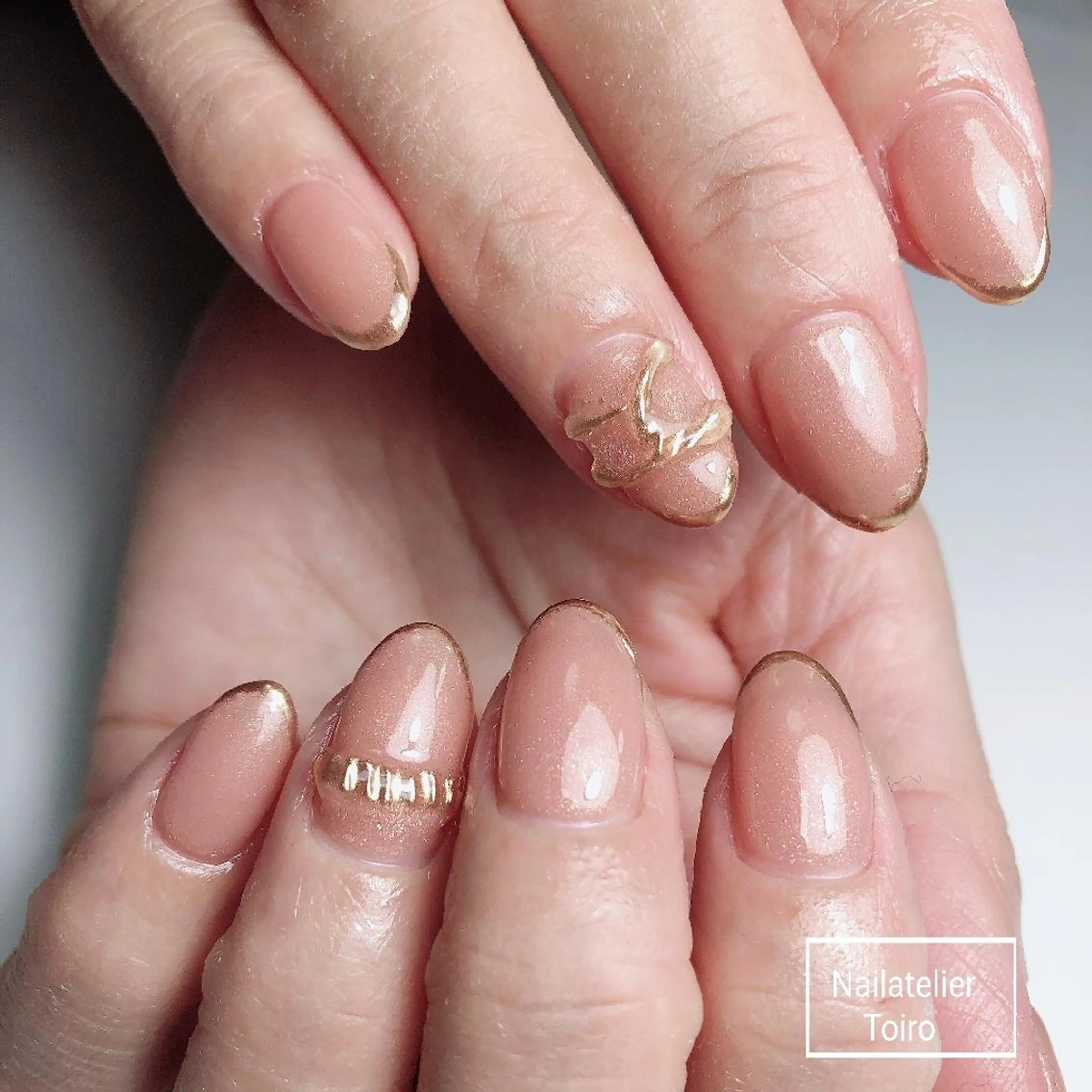 ミディアム ネイル オフィスネイル ☺︎山部 志麻☺︎のネイルデザイン