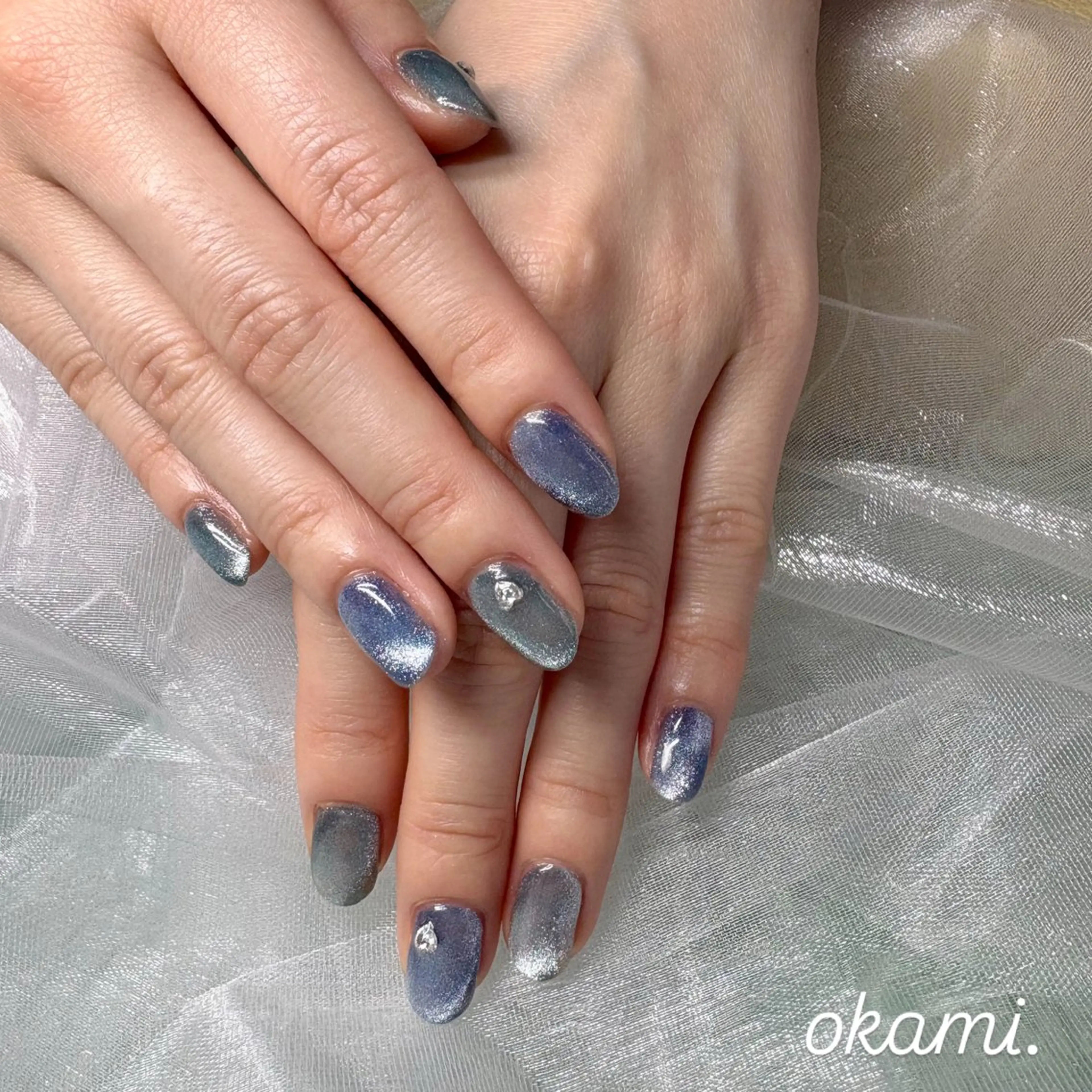 ネイル マグネットネイル 津久井 美紅のネイルデザイン