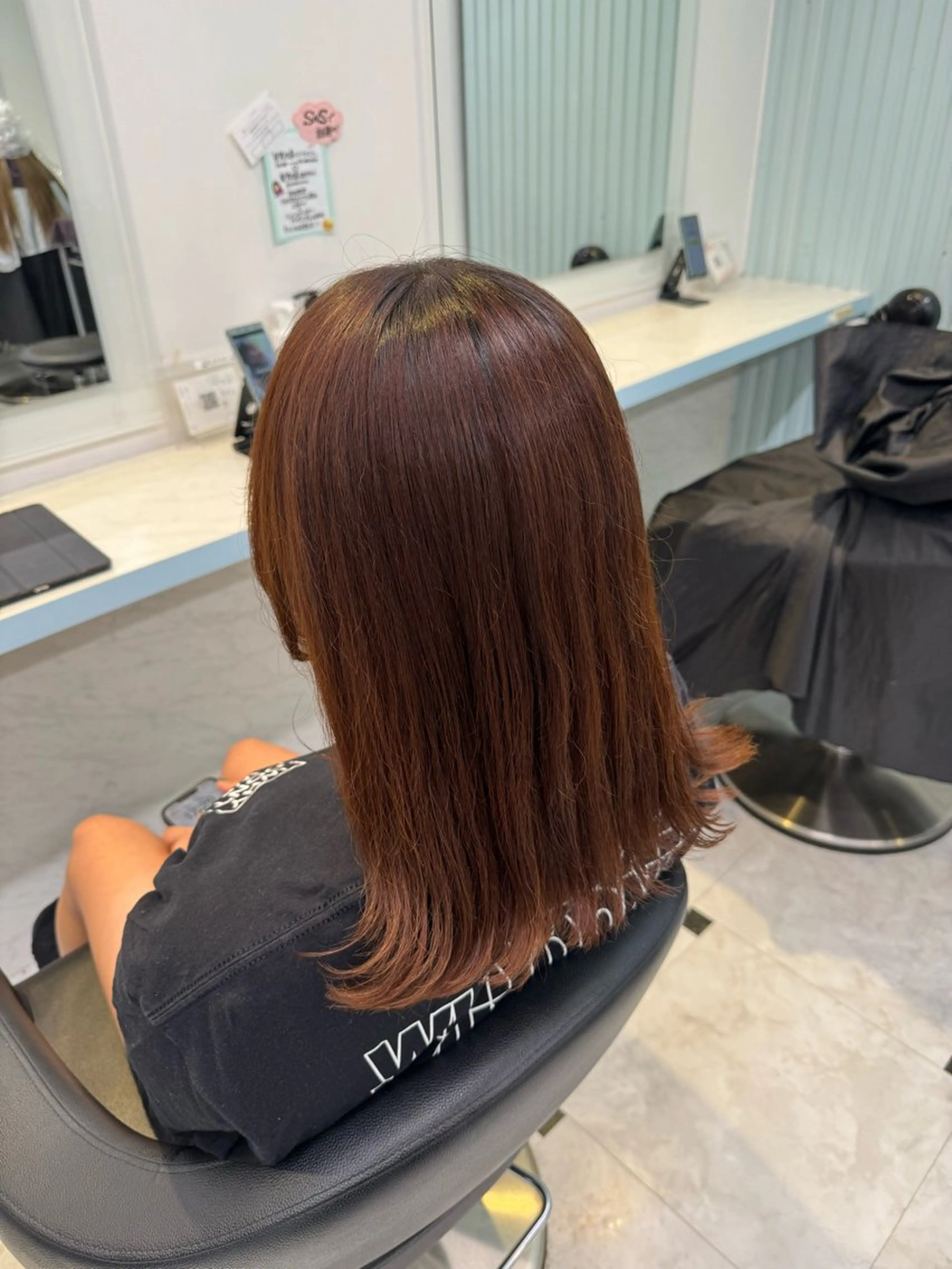 ミディアム ヘアカラー 🤎モテ髪＆透明感 ミルクティー🥣🤎のヘアスタイル