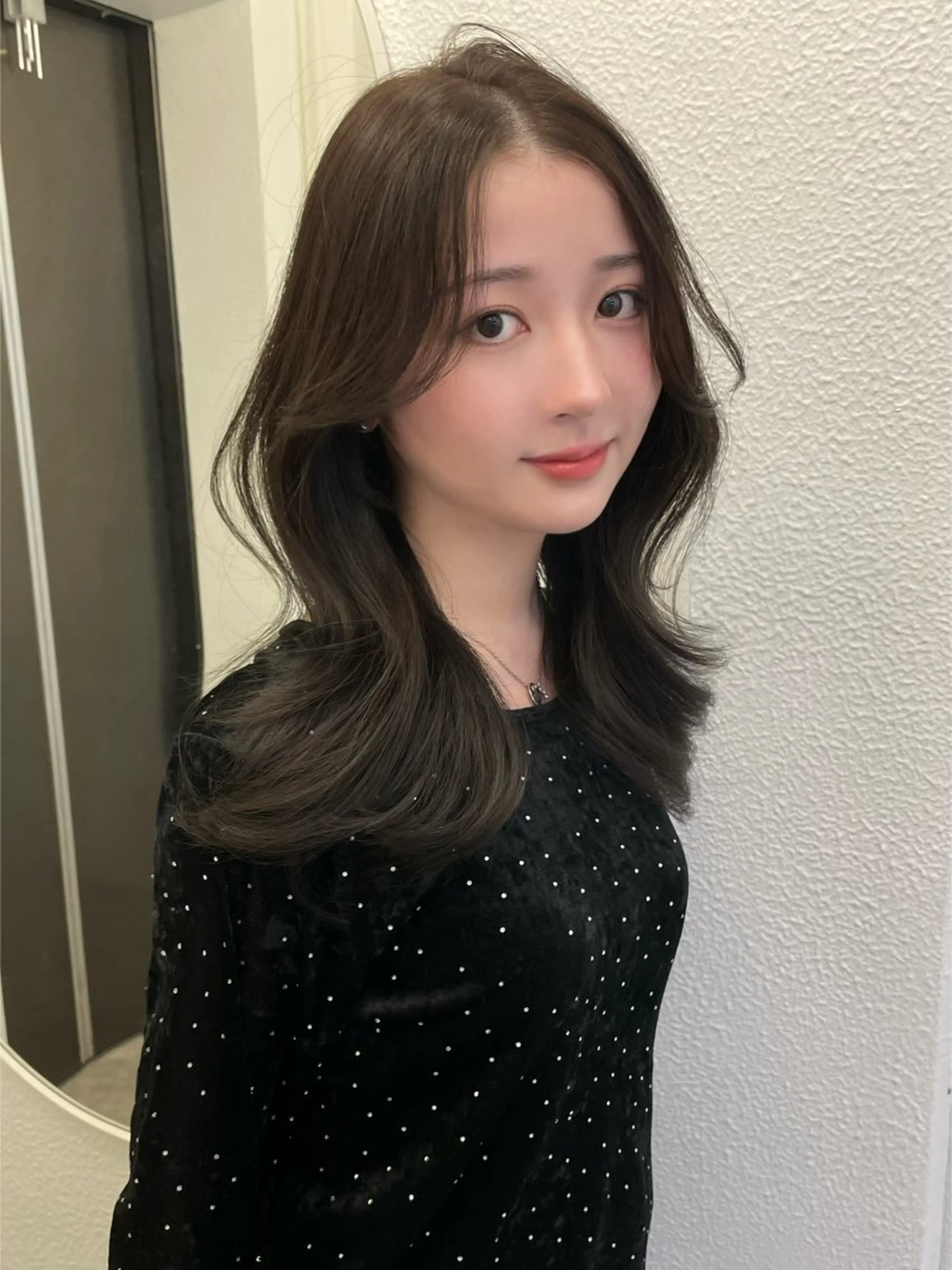 ミディアム ミディアムレイヤー アッシュ 韓国風ヘア レイヤーカット 髙杉 心のヘアスタイル