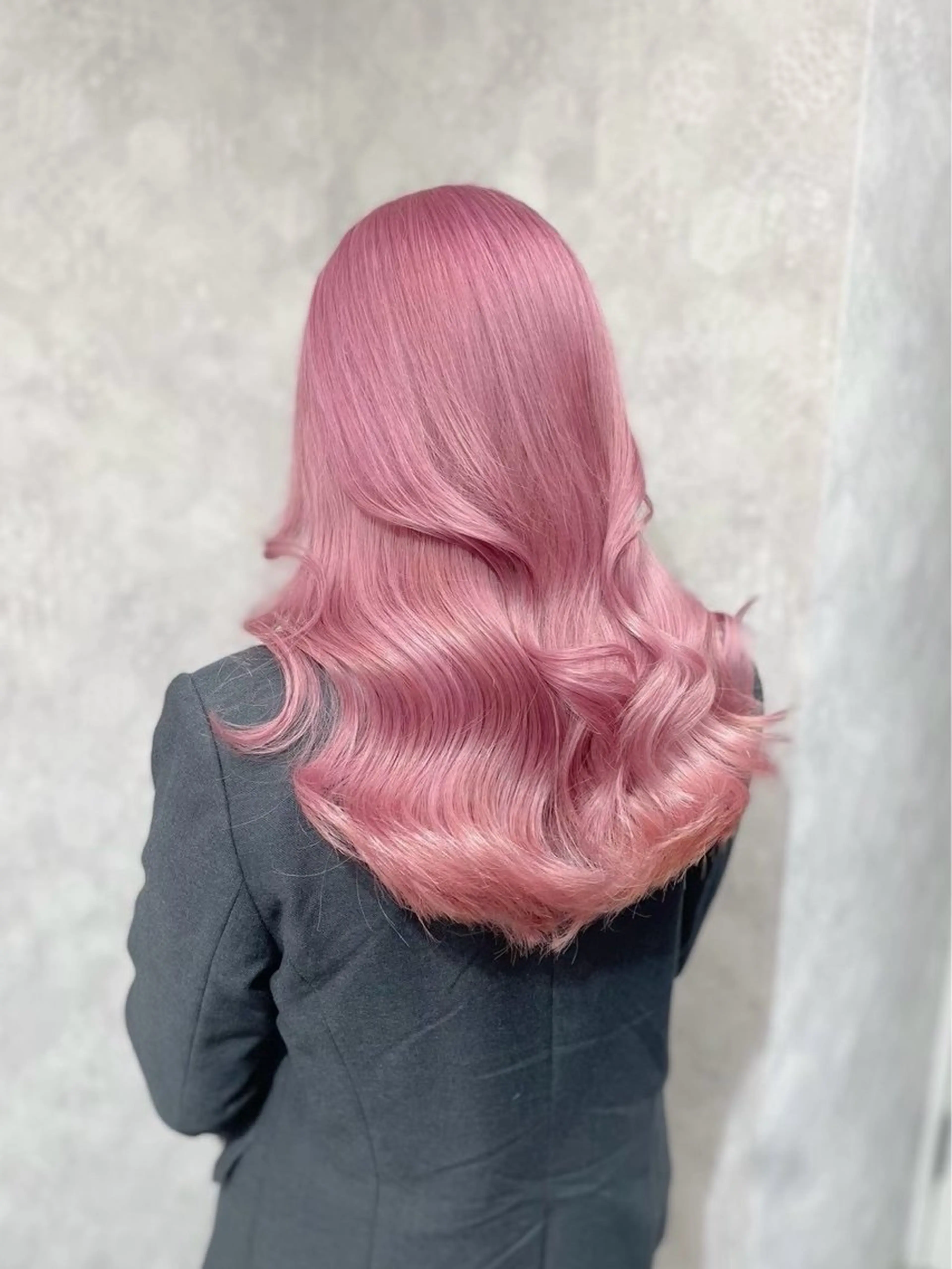 カラー カット ヘアカラー 🦋ハイトーン×ア レンジ💫Leenaのヘアスタイル