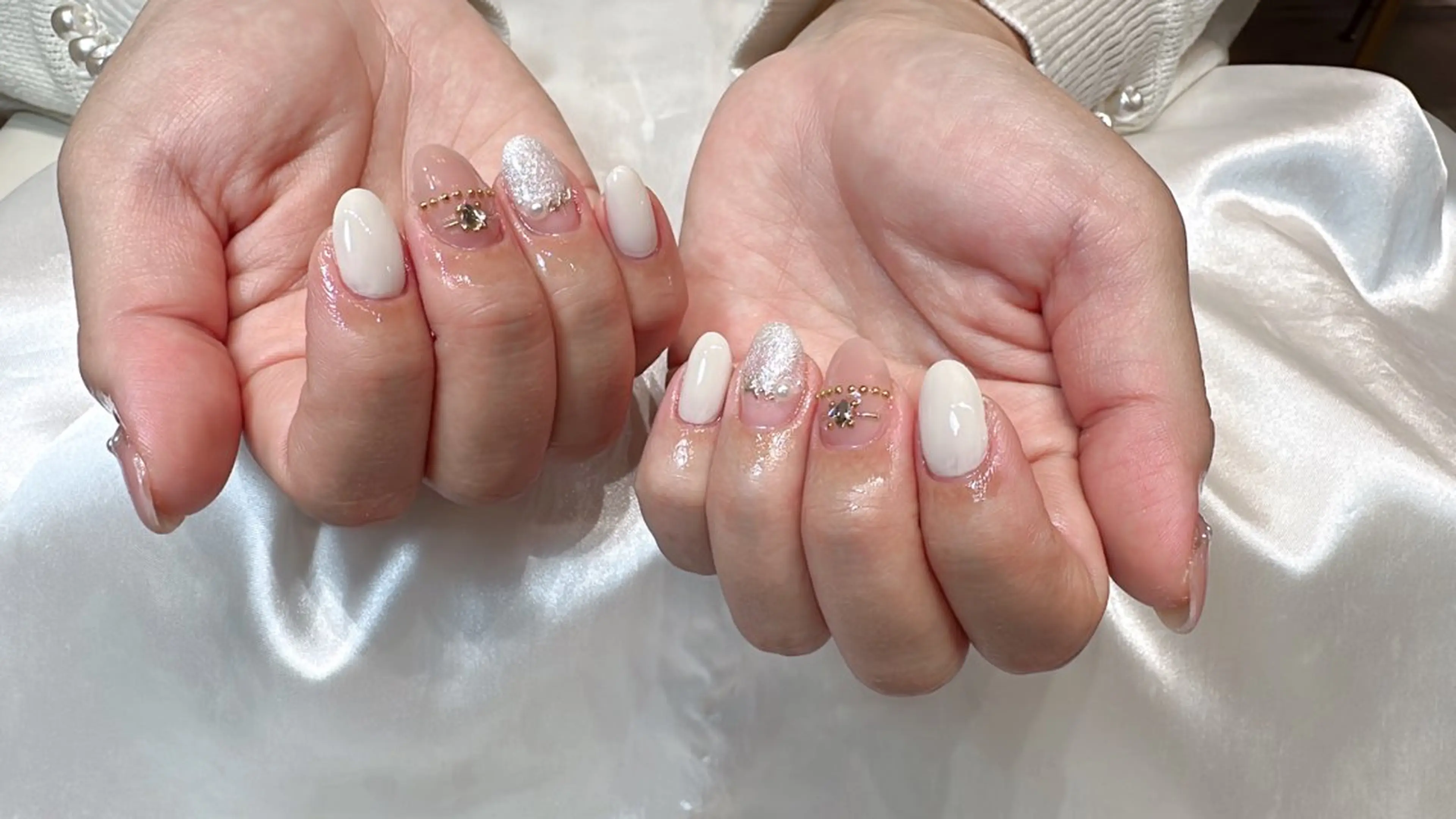 ネイル ハンドネイル salon de Tiaraのネイルデザイン