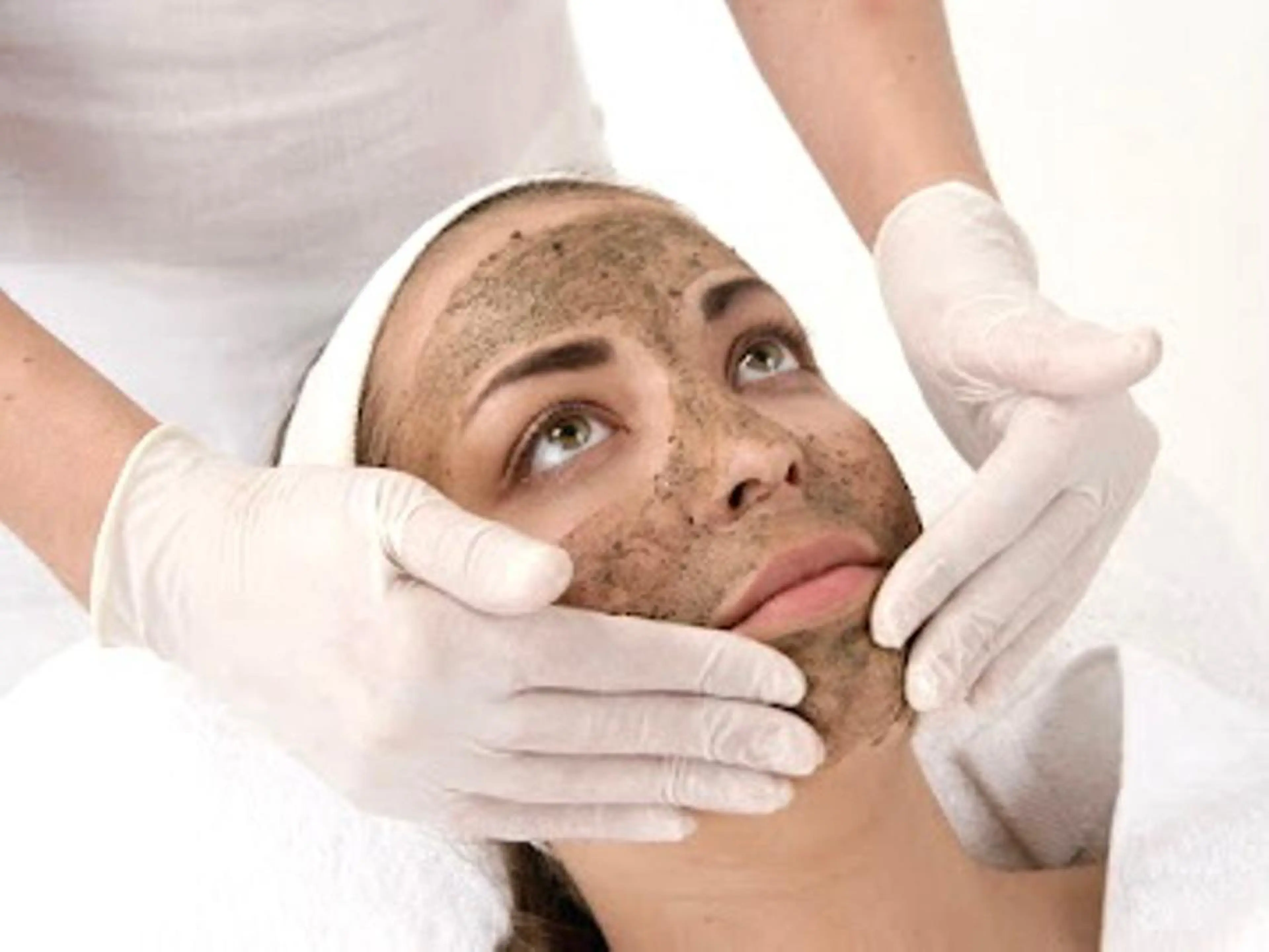 小顔ハーブピーリング 美容鍼/毛穴洗浄のエステ・リラクイメージ