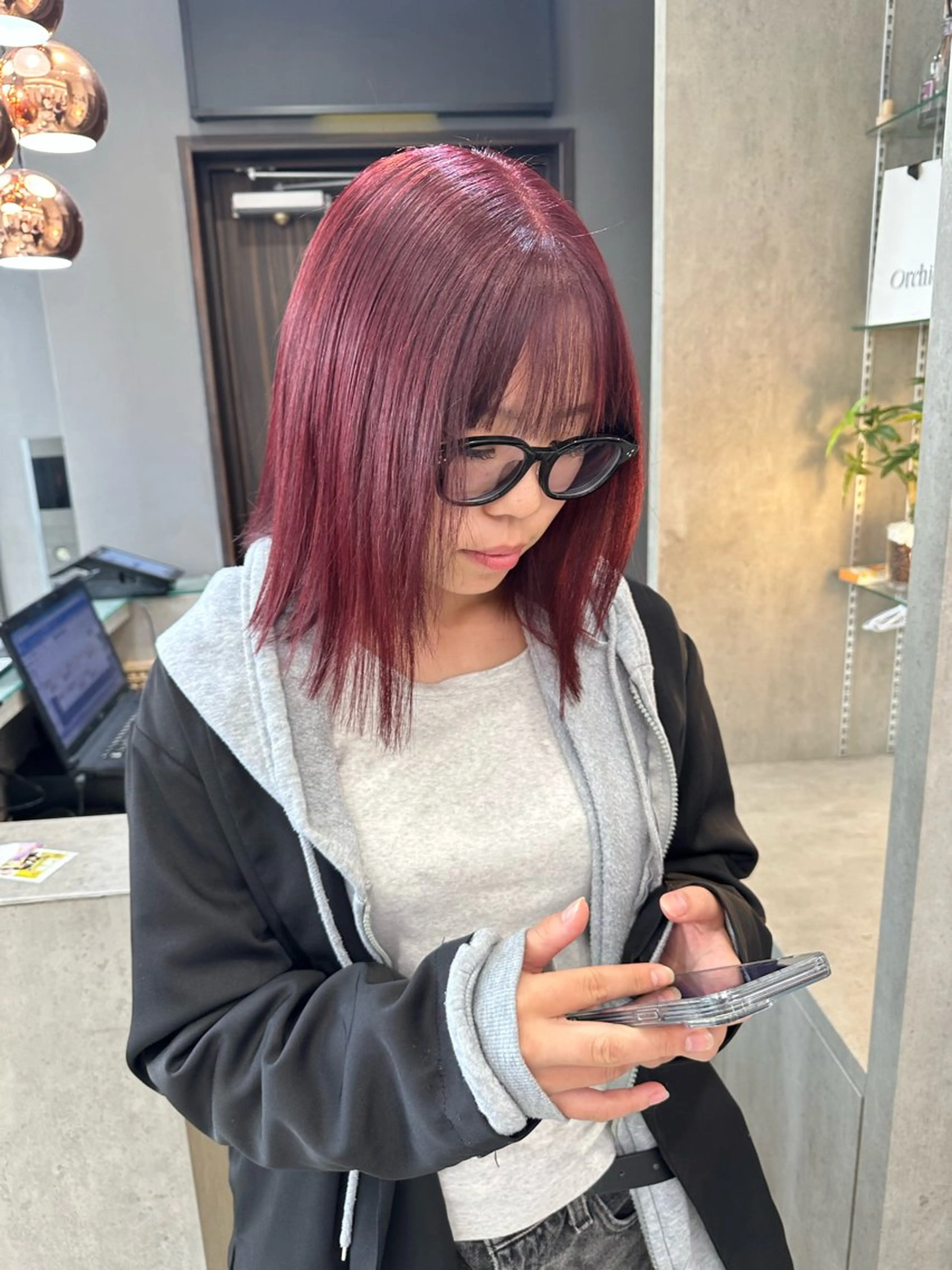 ミディアム カラー ヘアカラー AYAKASA 暖色カラー/レイヤーのヘアスタイル