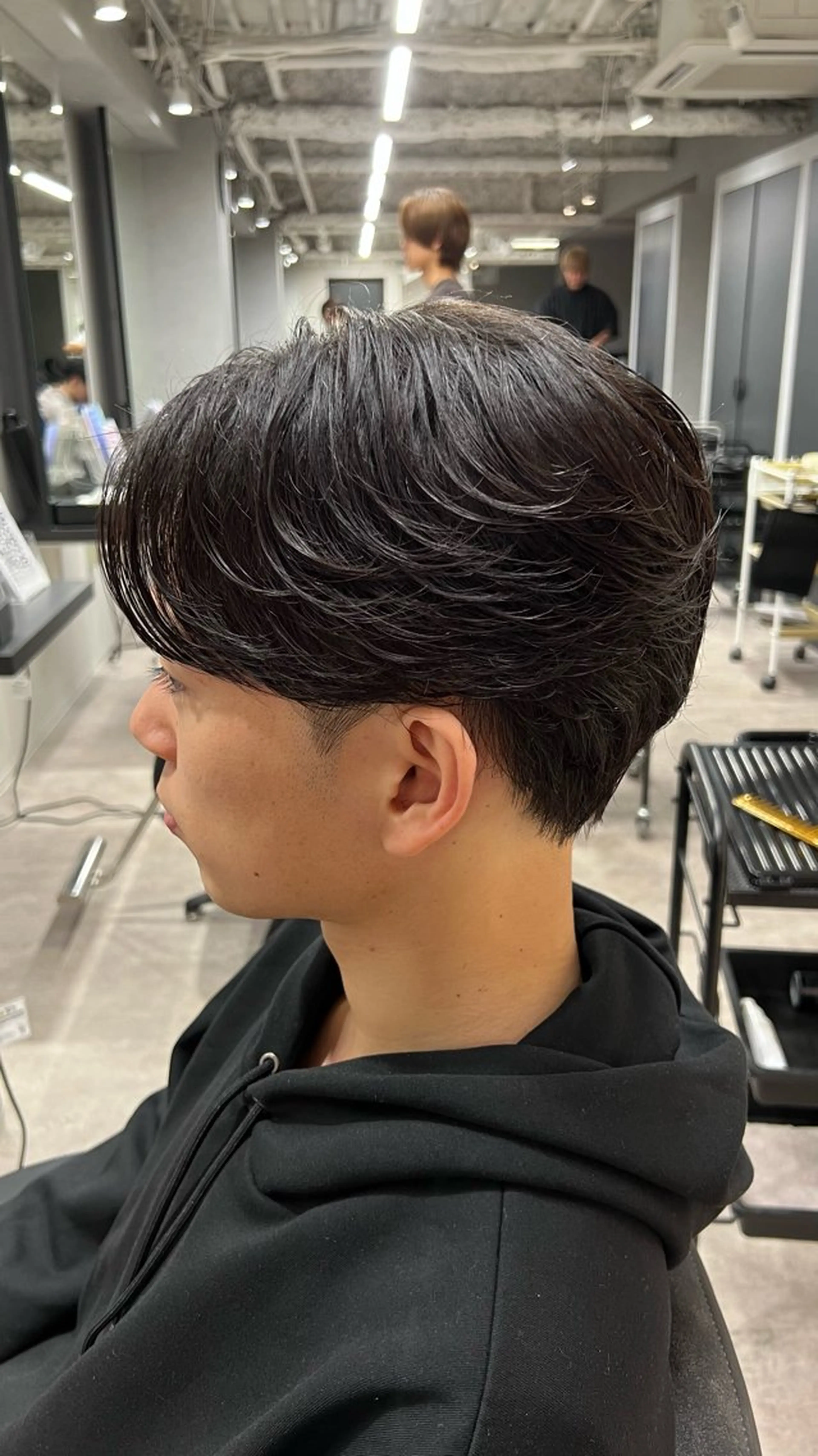 ミディアム ミディアムパーマ カット パーマ メンズ特化／短髪 石飛皓平のヘアスタイル