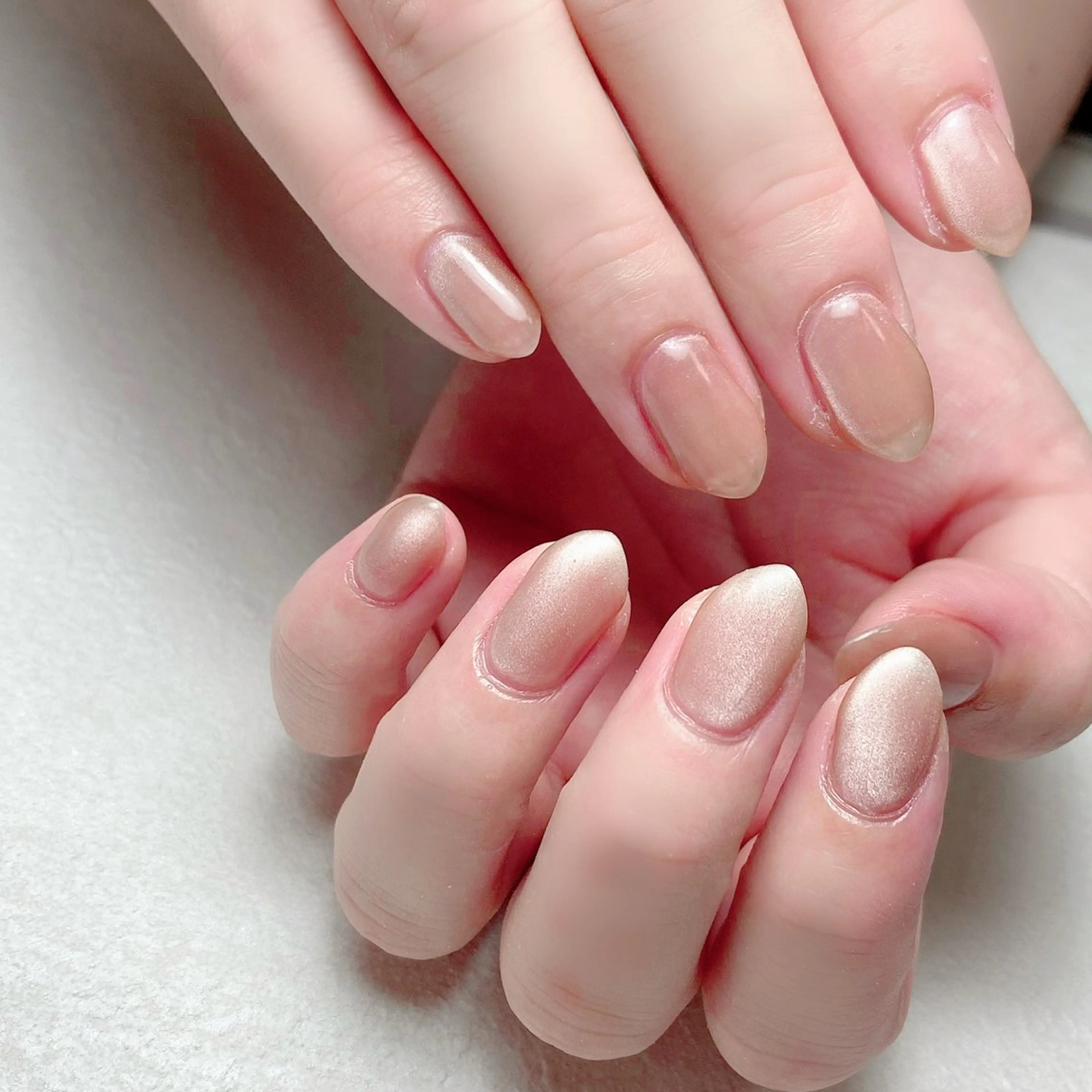 ネイル マグネットネイル ワンカラーネイル amu所属・かおる KAORUのネイルデザイン