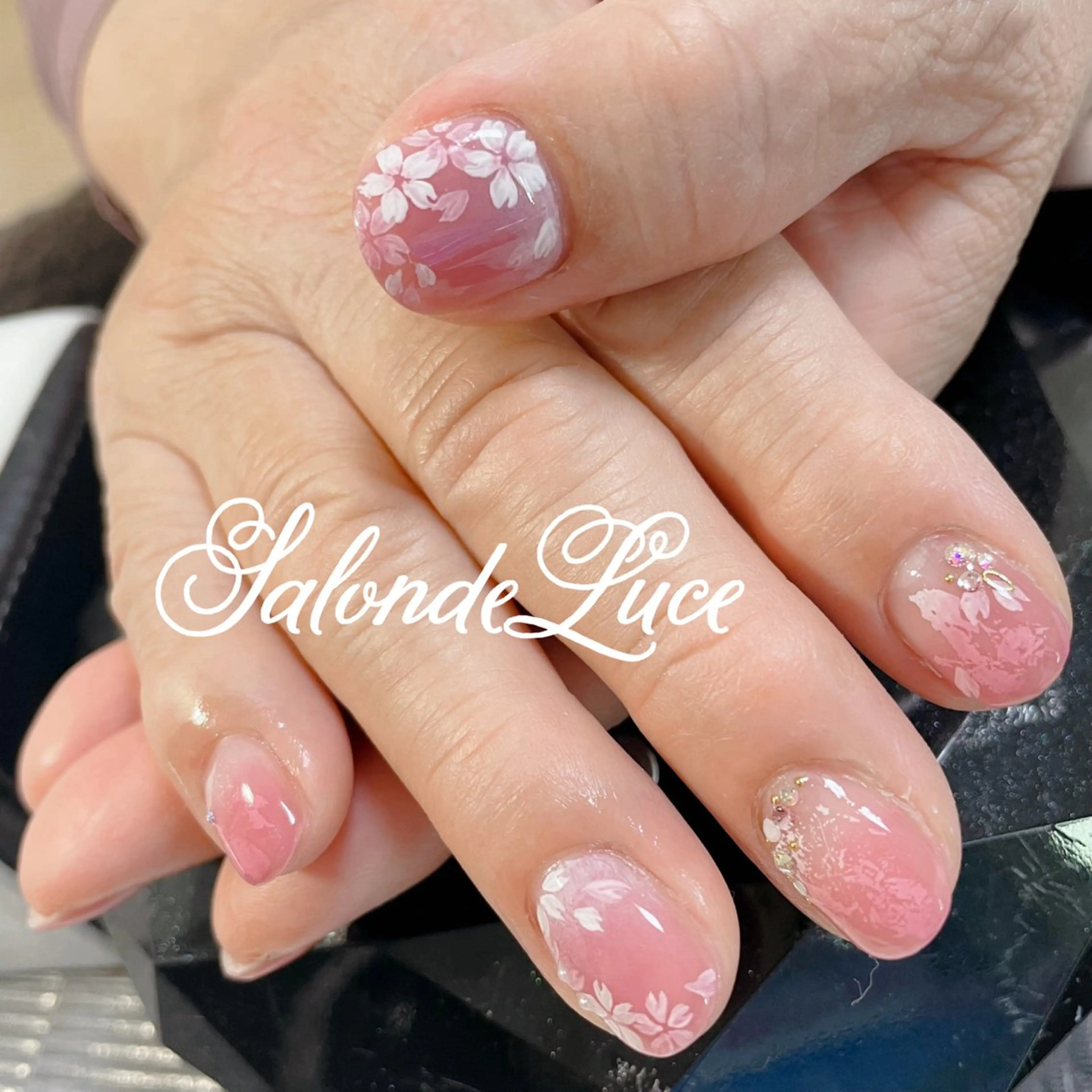 ネイル 桜ネイル Salon de Luceのネイルデザイン