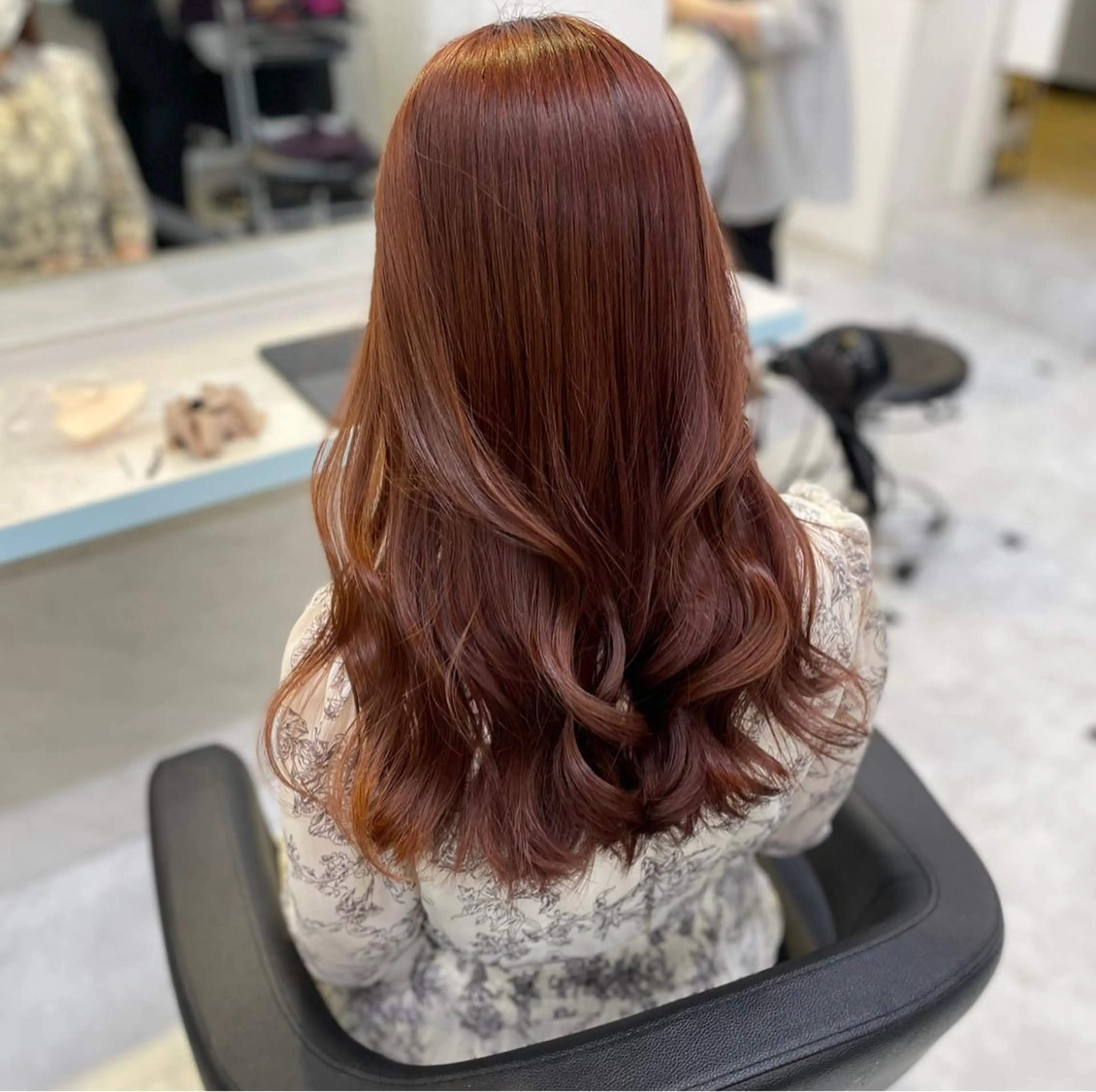 ミディアム ヘアカラー トリートメント 顔周りレイヤー/新宿 /モテ艶カラー/航介のヘアスタイル