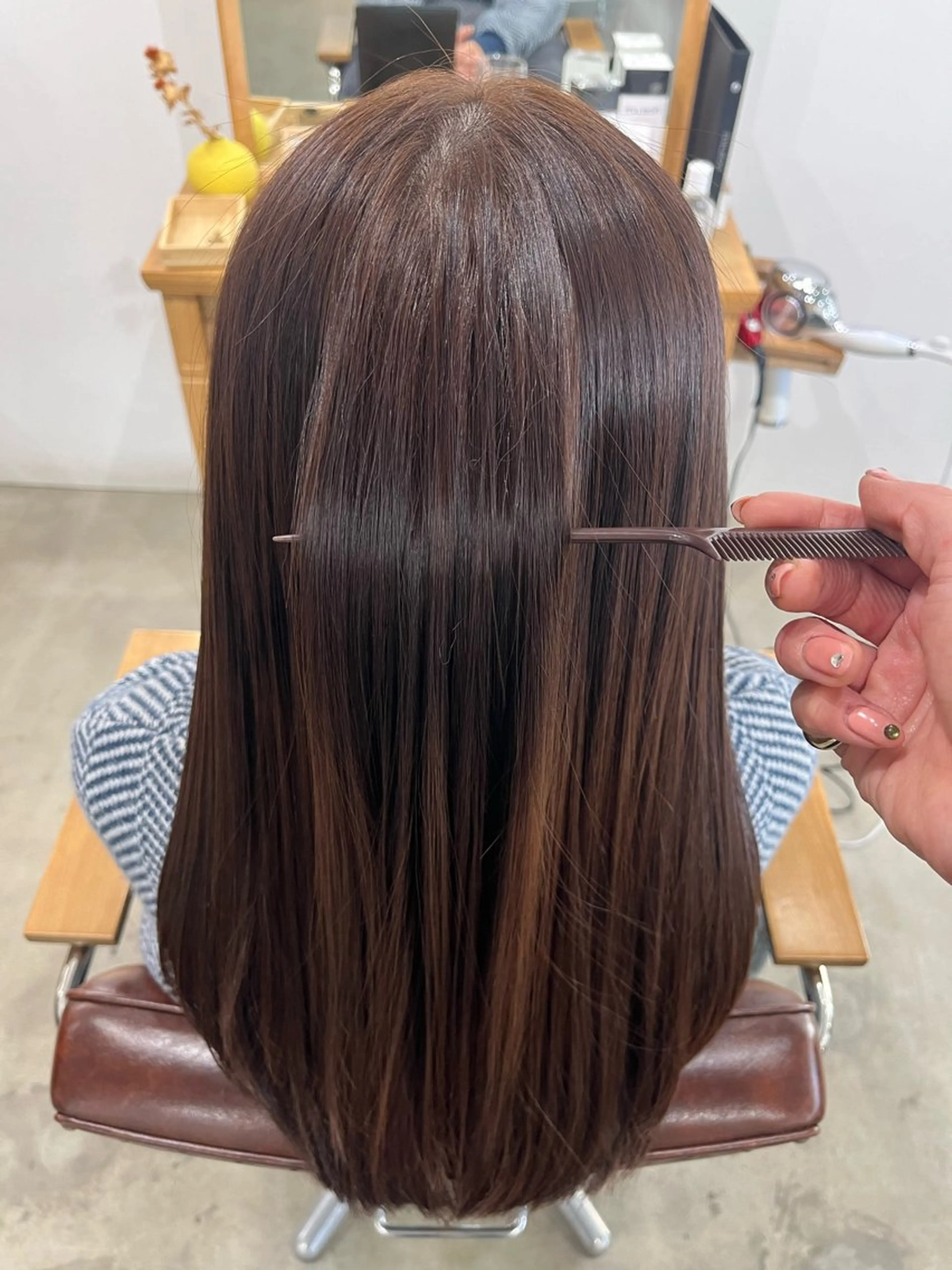 ロング カット ヘアカラー トリートメント 三島 有佳里のヘアスタイル