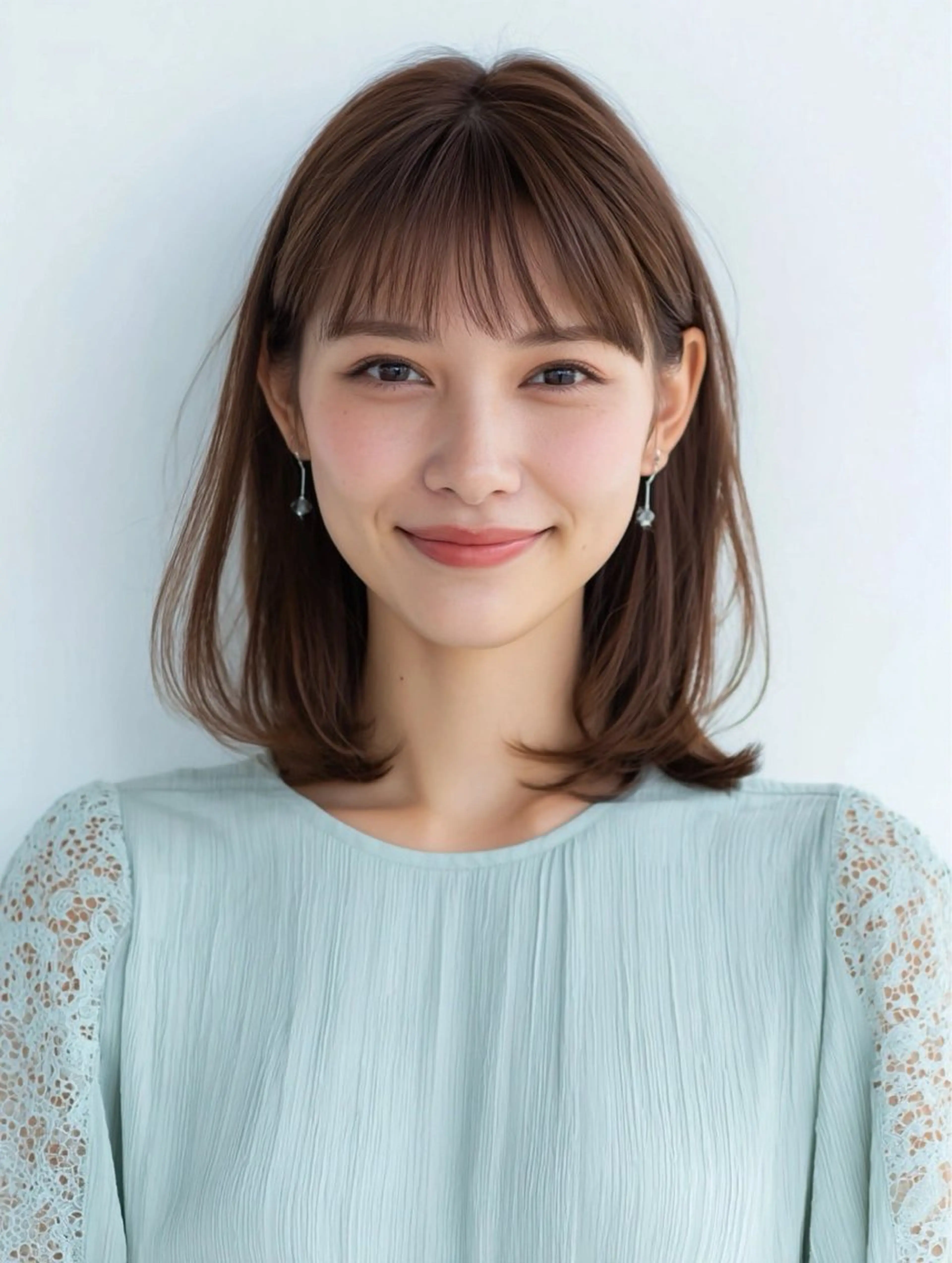 カラー 井上 天音のヘアスタイル