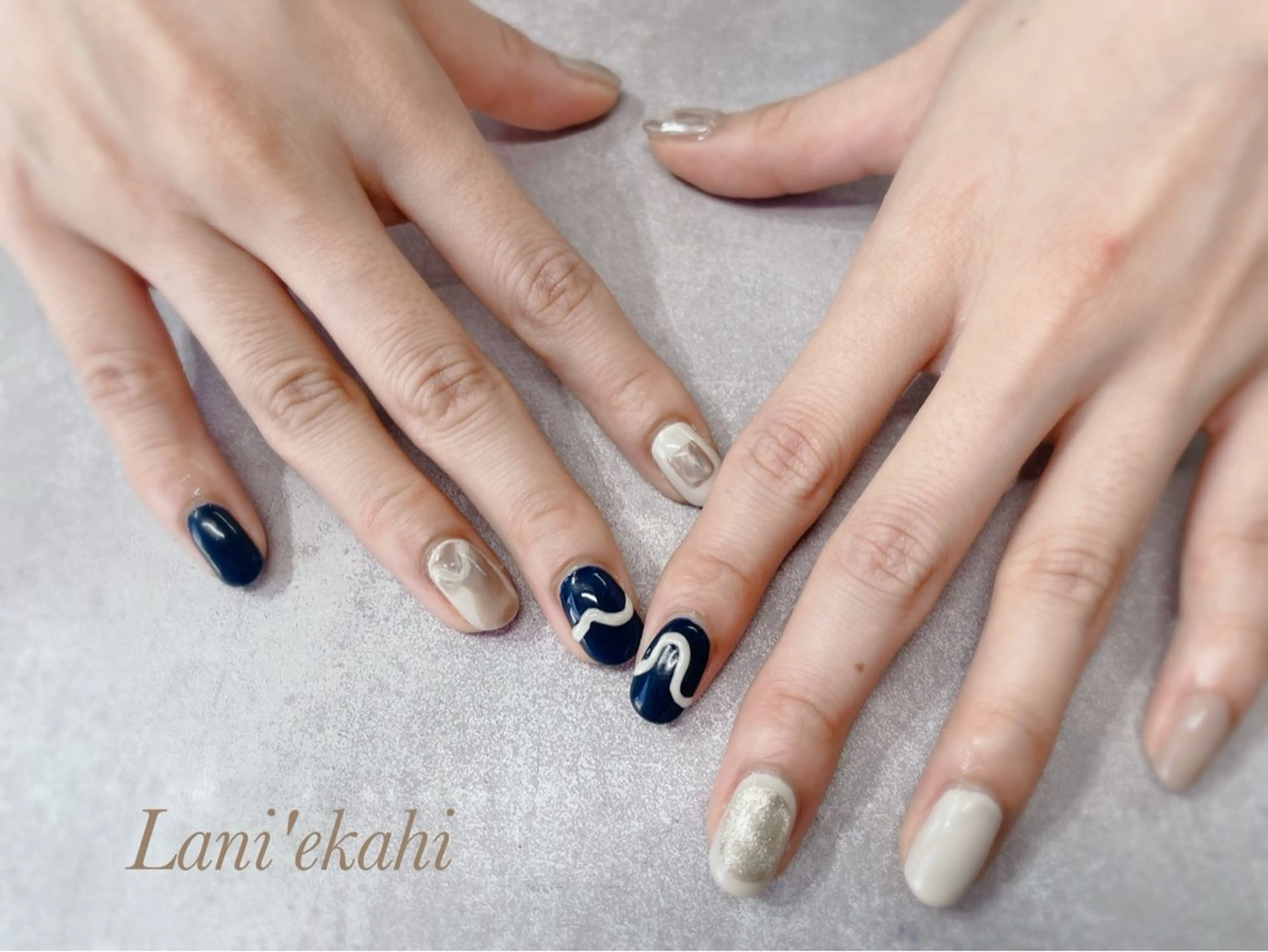 HANDワンカラーORカラーグラデーション¥4400「オフなし」の写真