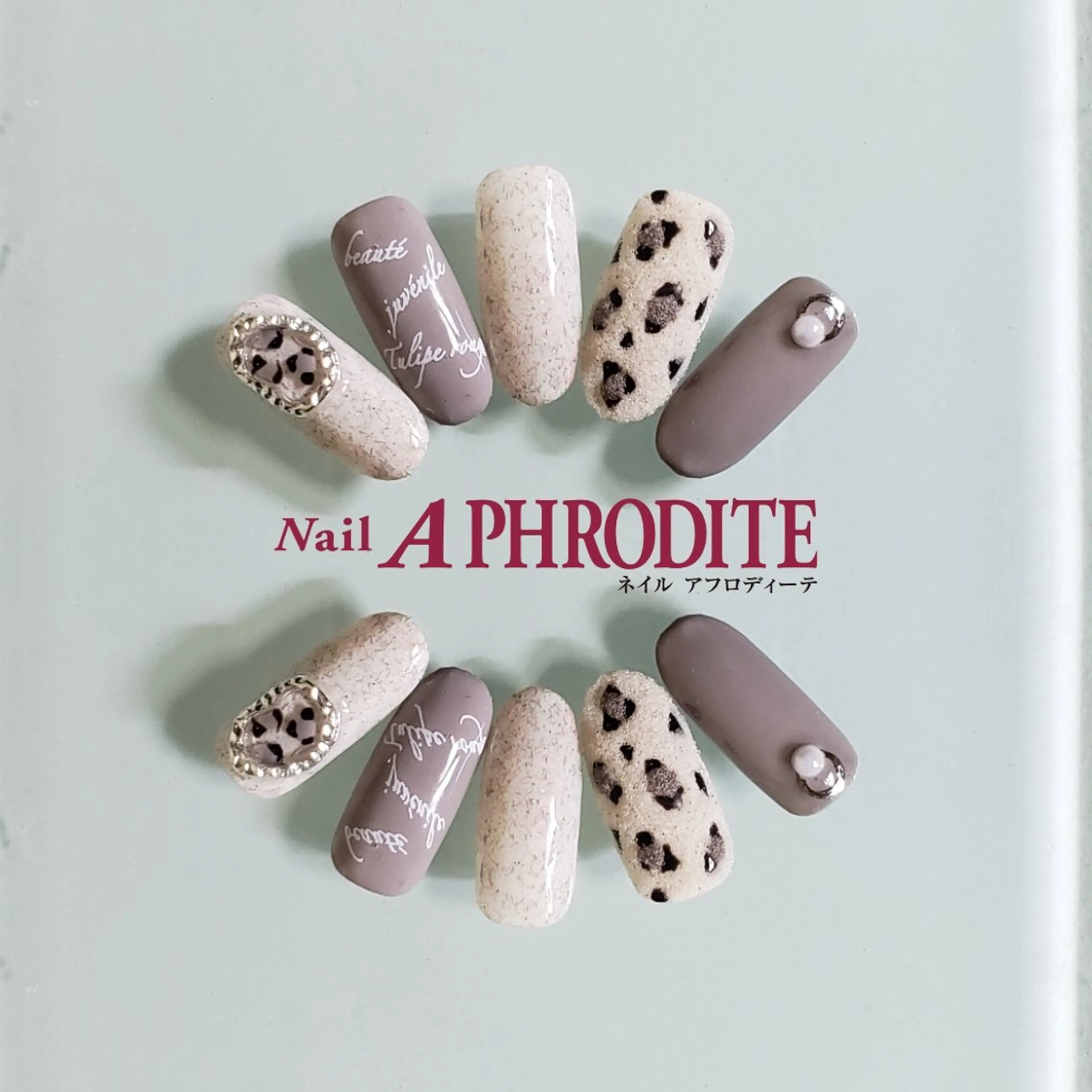ネイル ジェルネイル ニュアンスネイル スカルプネイル ソフトジェル ネイルチップ Nail  Aphroditeのネイルデザイン