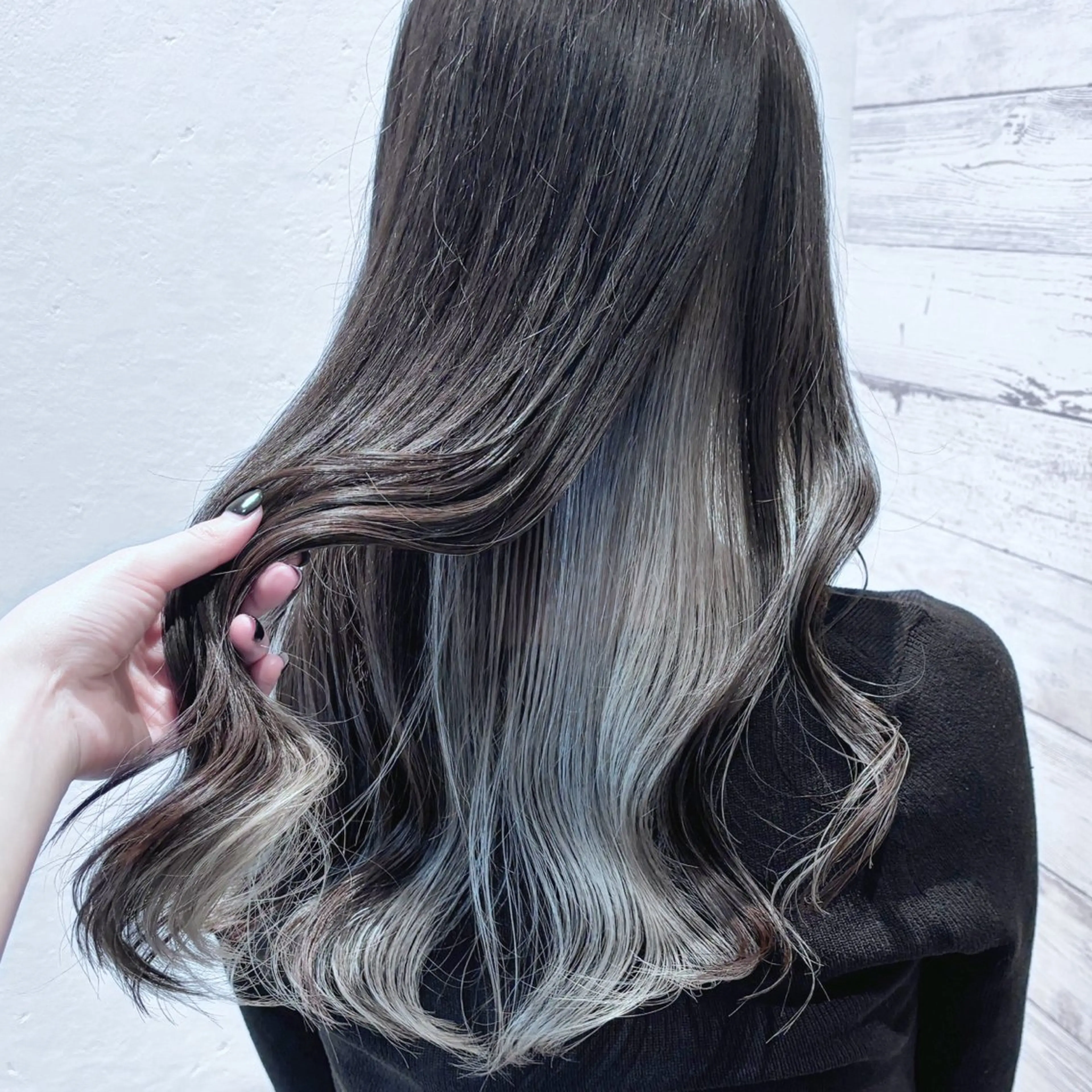 ロング カラー ヘアアレンジ カット ヘアカラー トリートメント アニメ髪・ウルフ🦇 樋口莉夏のヘアスタイル