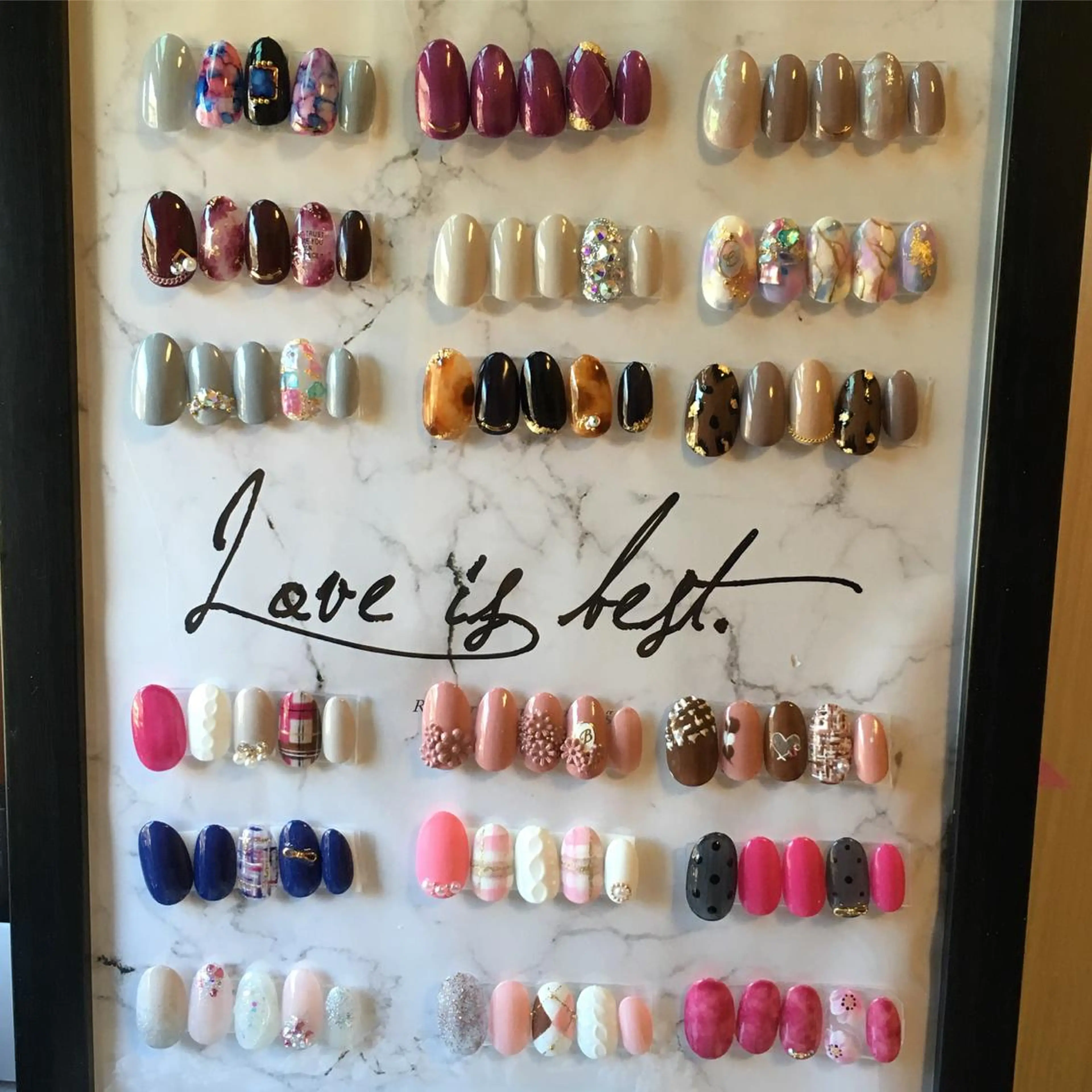 ネイル SantéNail SAYAKAのネイルデザイン