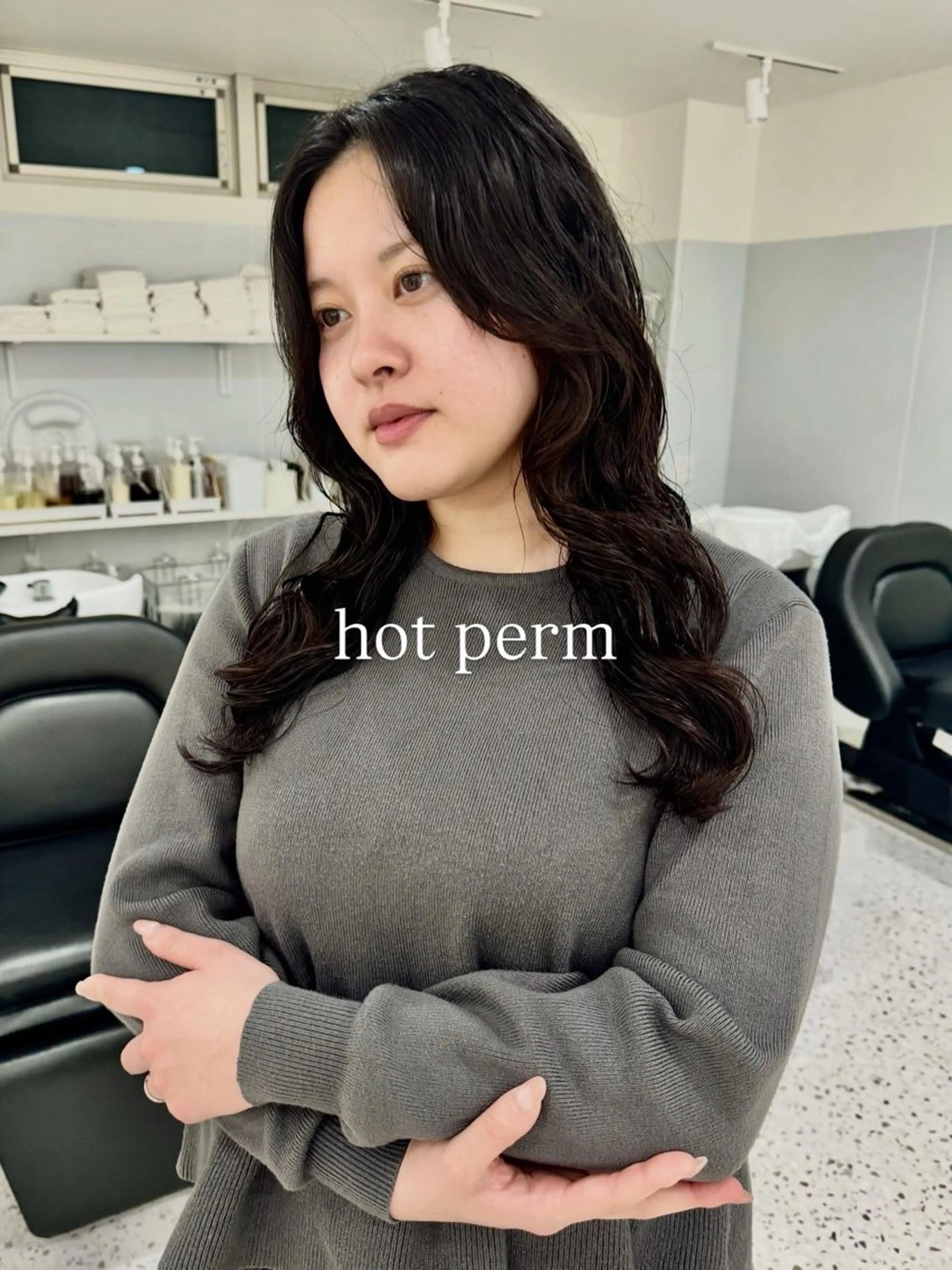 ロング パーマ カット パーマ ブリーチ/レイヤー/ コイデリュウセイのヘアスタイル