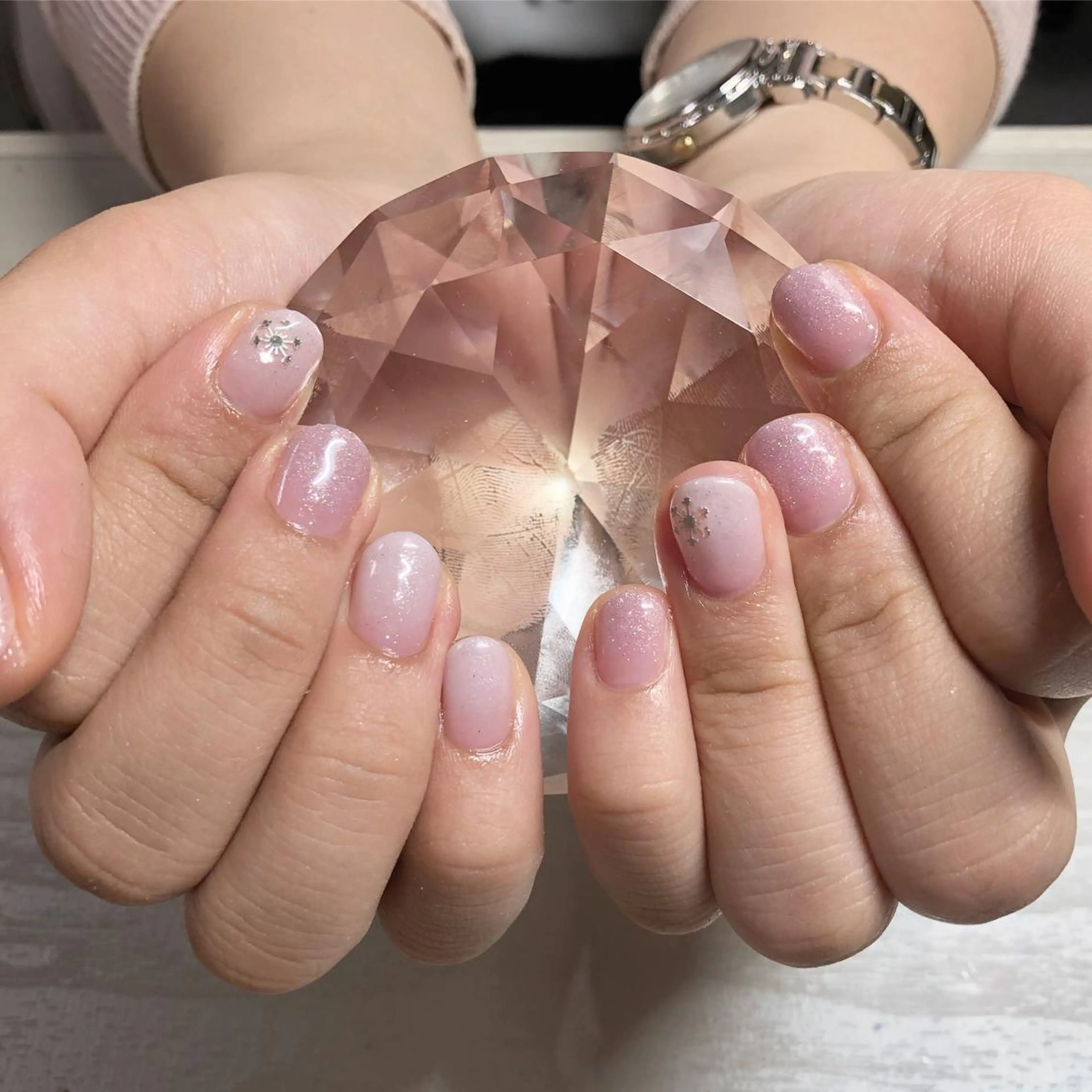ネイル I pinknail 韓国風·持ち込み専門のネイルデザイン