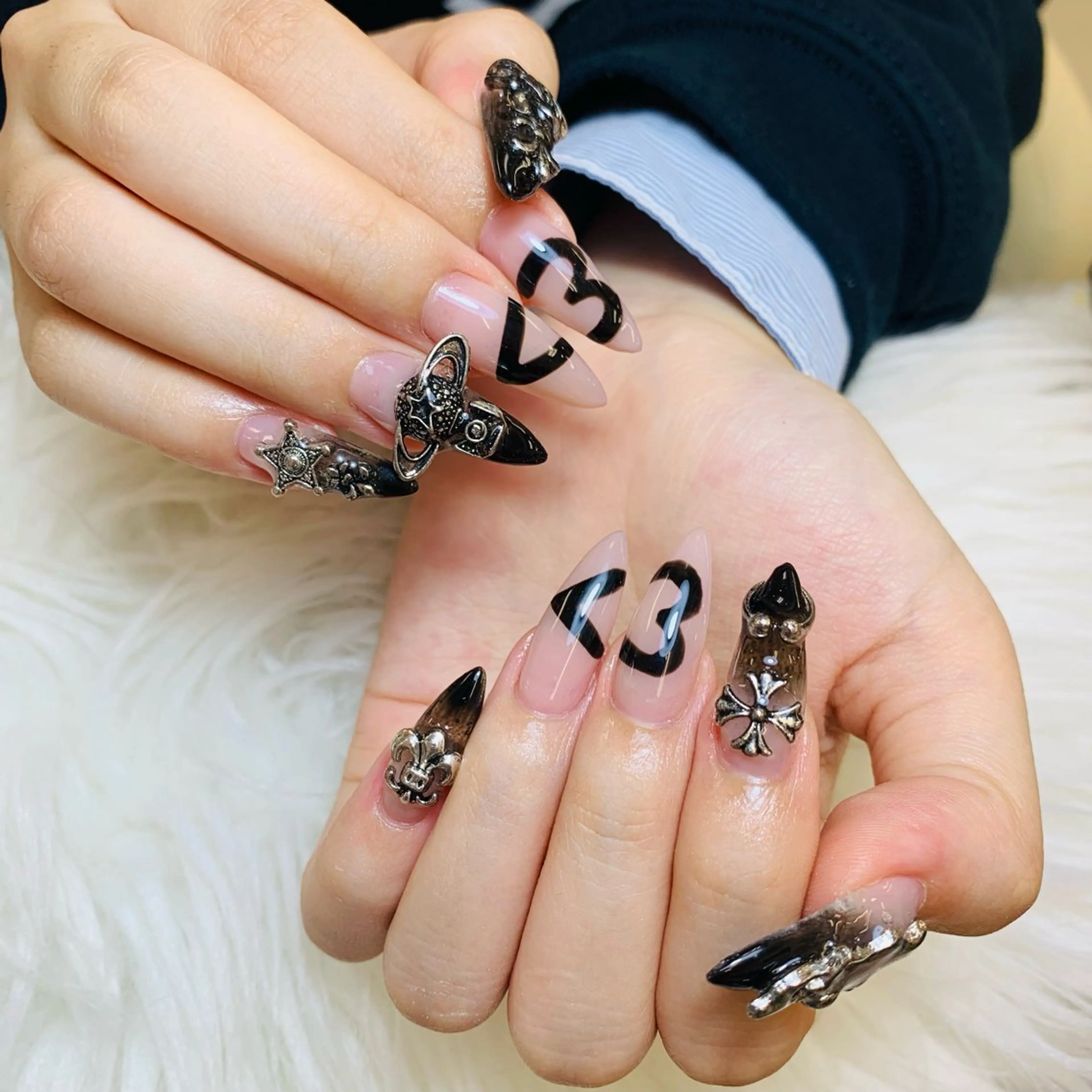 ネイル チークネイル 長さ出し フラッシュネイル フレンチネイル グラデーション ハンドネイル AN NAIL SALONのネイルデザイン