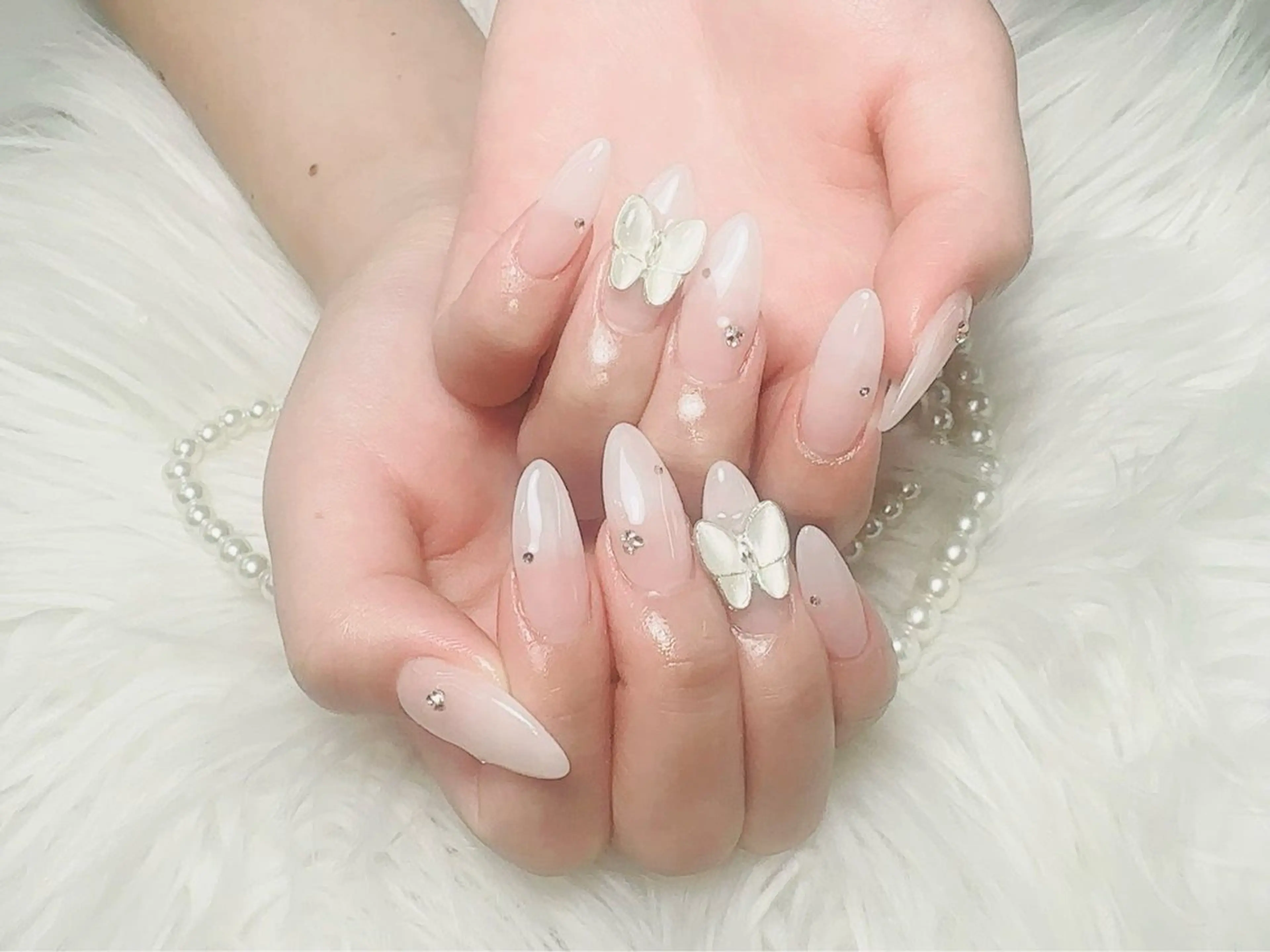 ネイル 長さ出し フレンチネイル ジェルネイル ガラスフレンチ 韓国ネイル ハンドネイル ハンドケア For U nail スカルプ専門店のネイルデザイン
