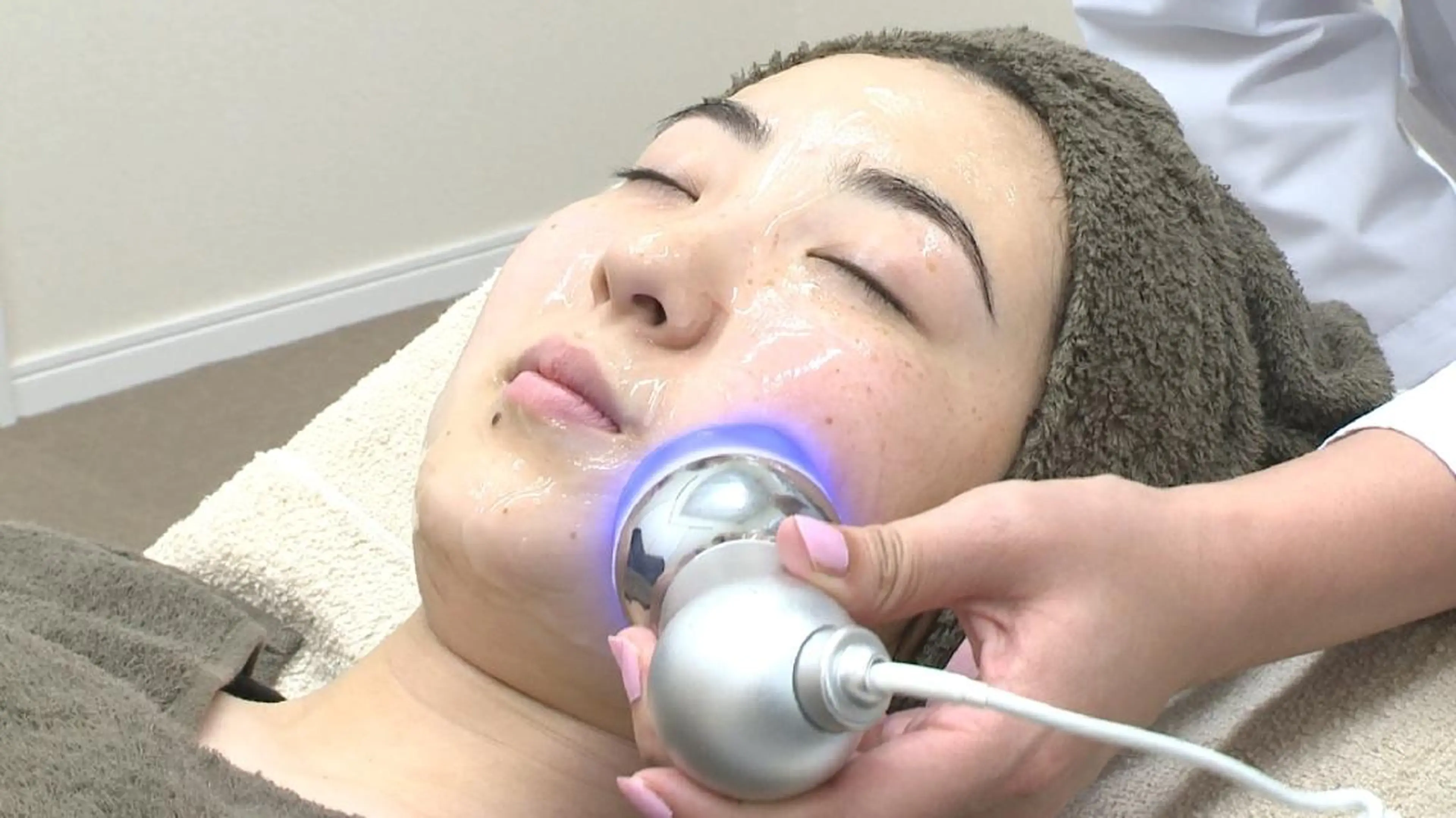 U_la所属・U_la [ウーラ] 片岡の眉毛・アイブロウイメージ