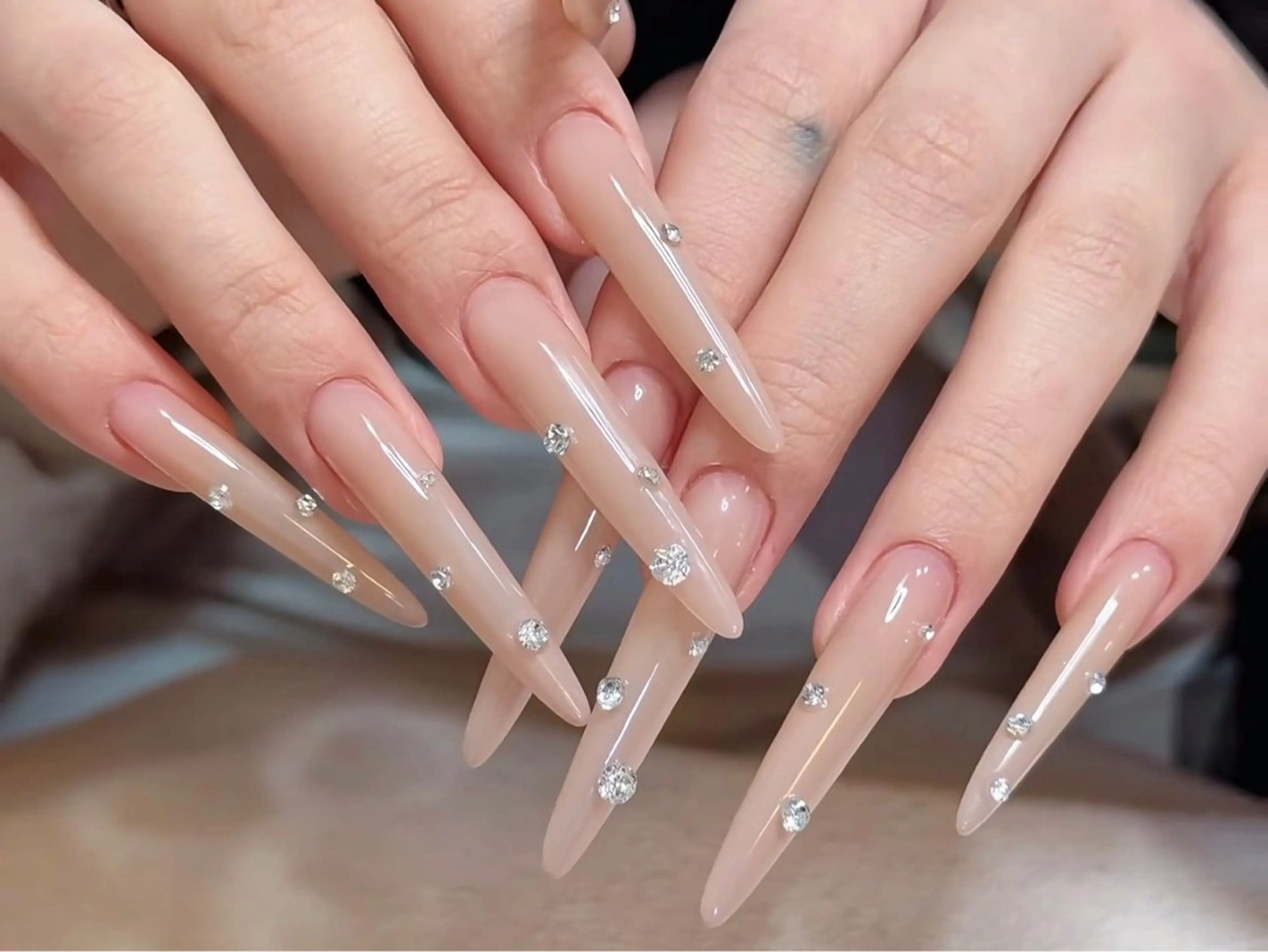 ネイル アートネイル ボルドー フレンチネイル ジェルネイル 氷ネイル・うるうるネイル ハンドネイル H.baby Nail Salonのネイルデザイン