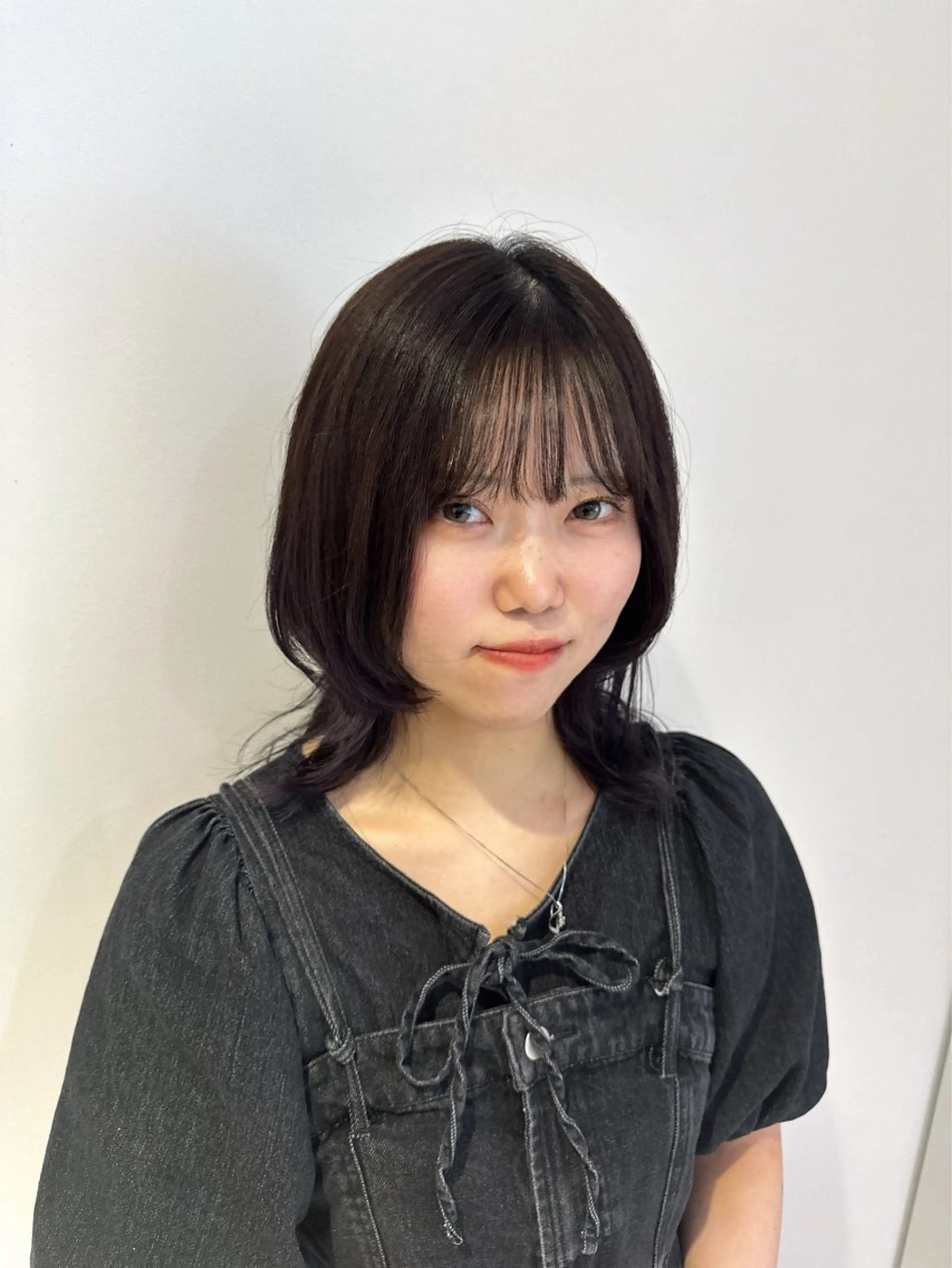 ミディアム 川崎 智優のヘアスタイル