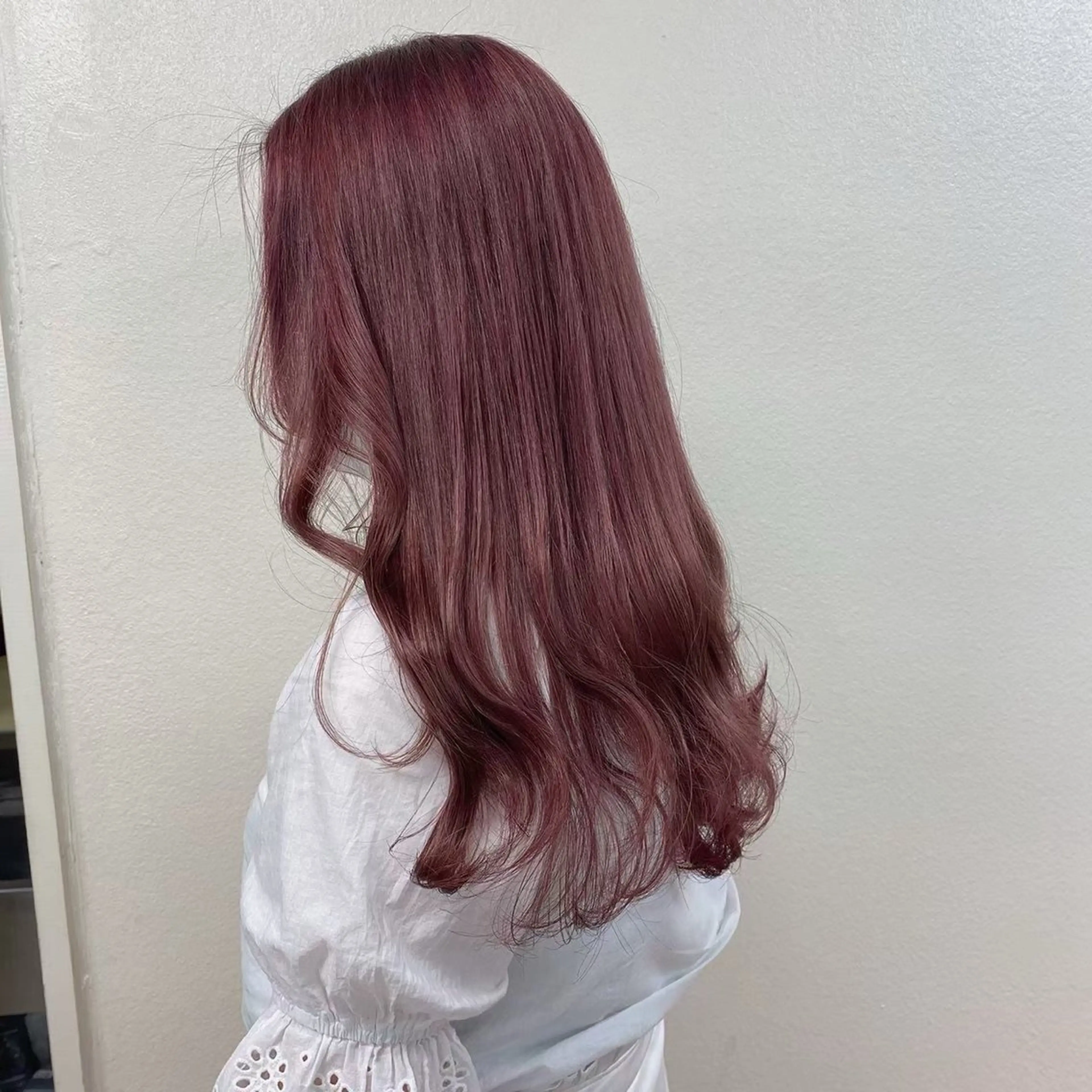 ロング カラー トレンド暖色ヘア🍒 miu🍒のヘアスタイル