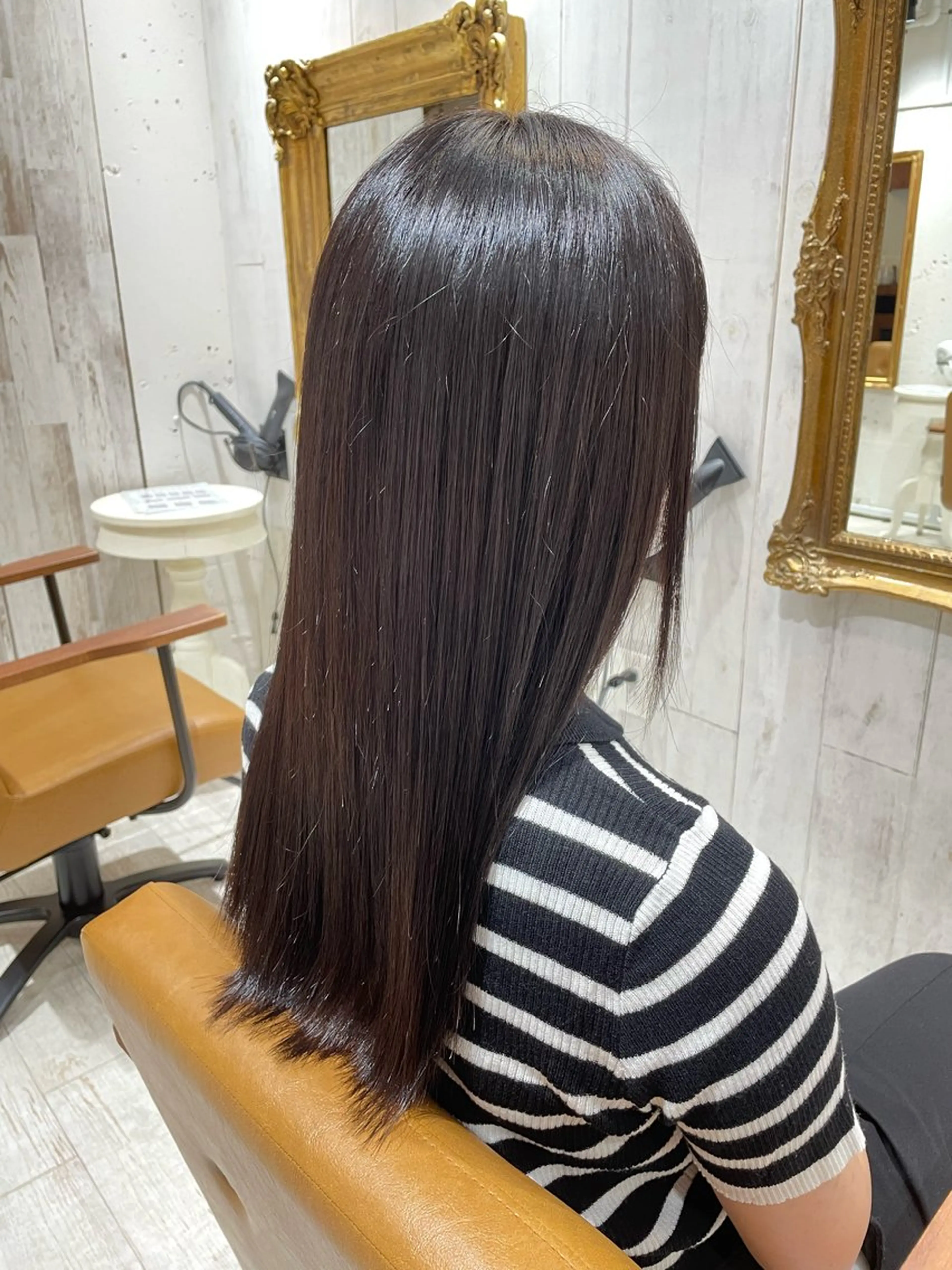 ロング re view 横山瑞稀のヘアスタイル