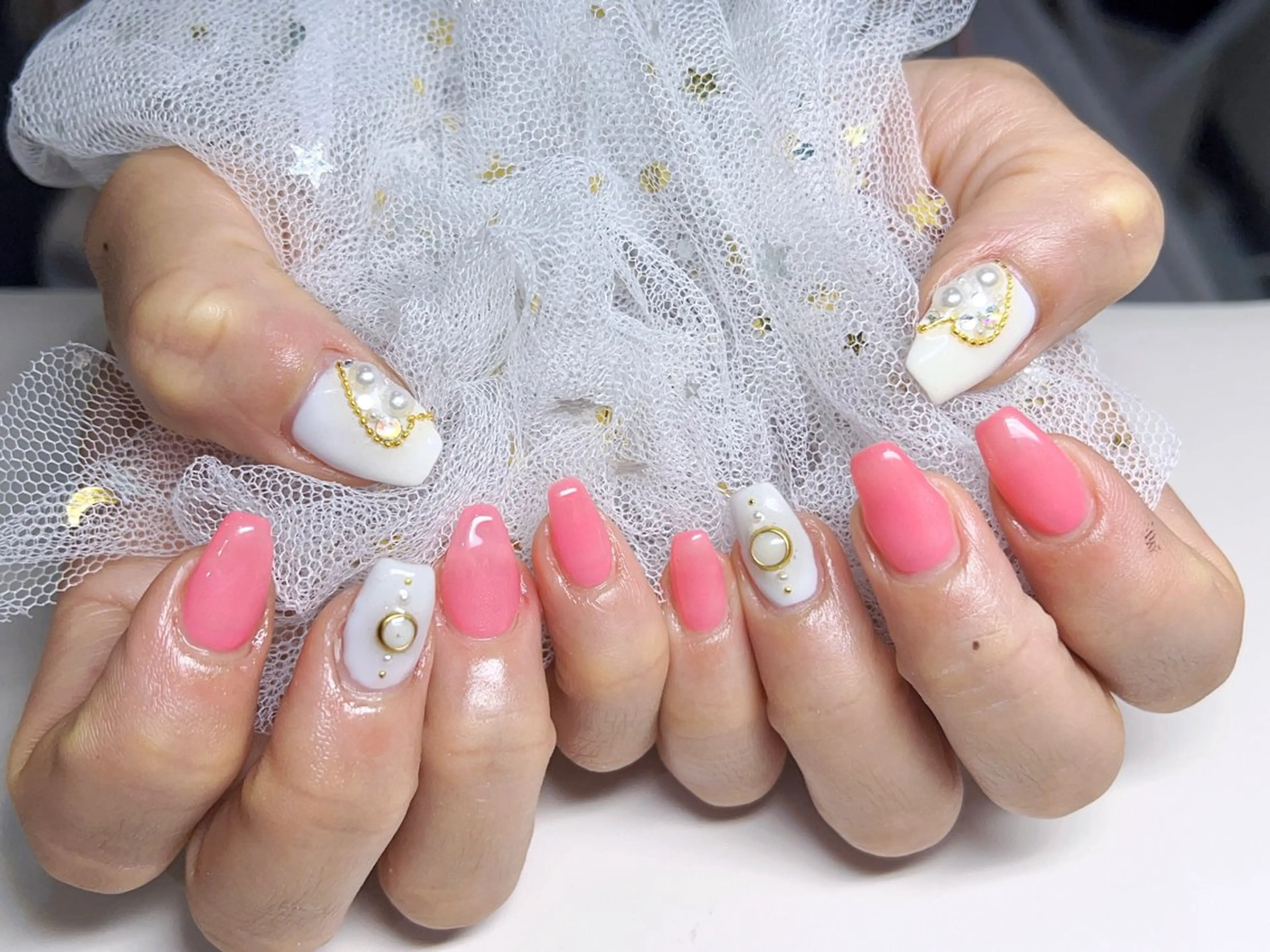 ネイル ハンドネイル ハンドケア Rarity ネイルサロンのネイルデザイン