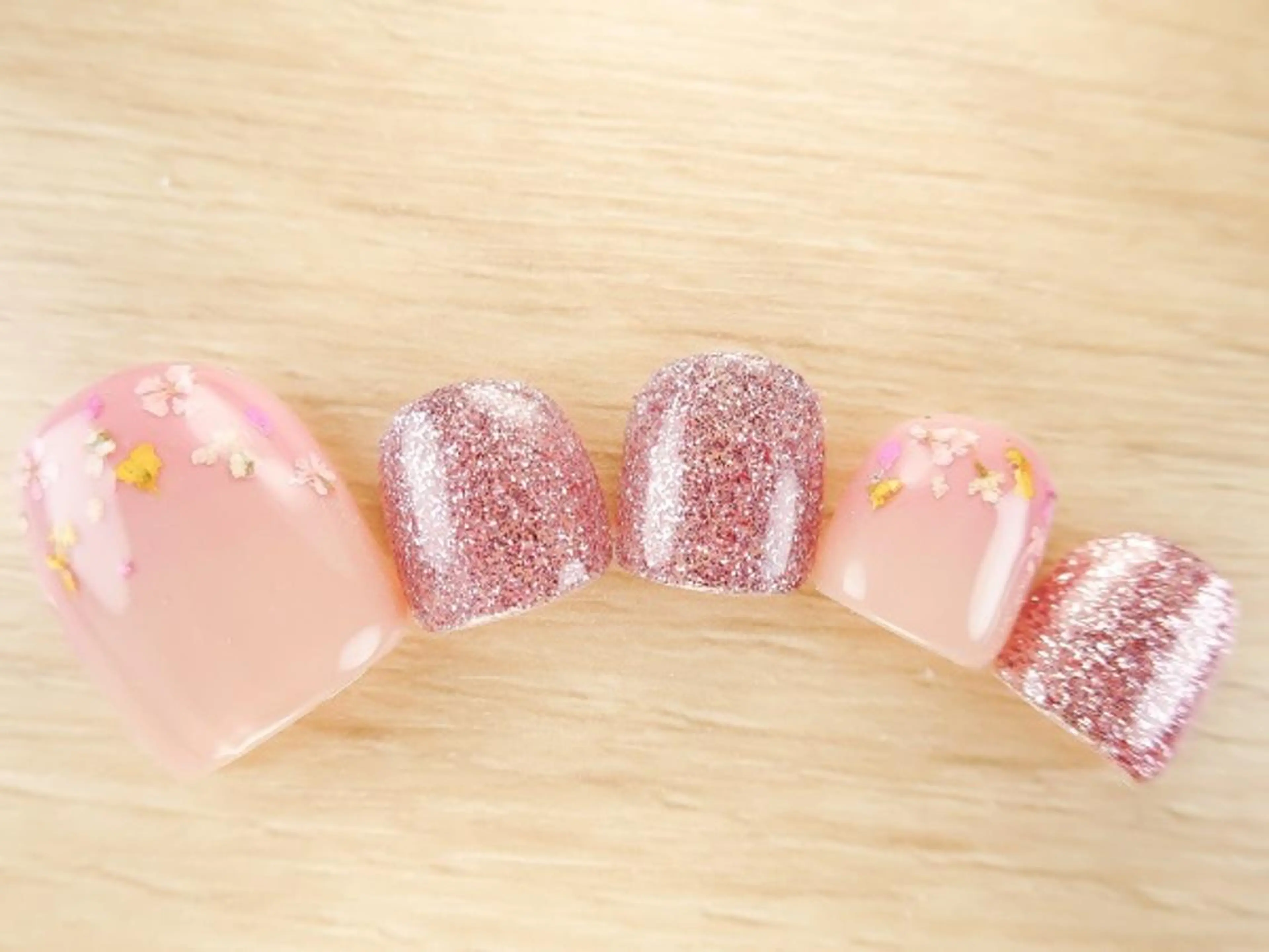 ネイル Nagumo Mのネイルデザイン