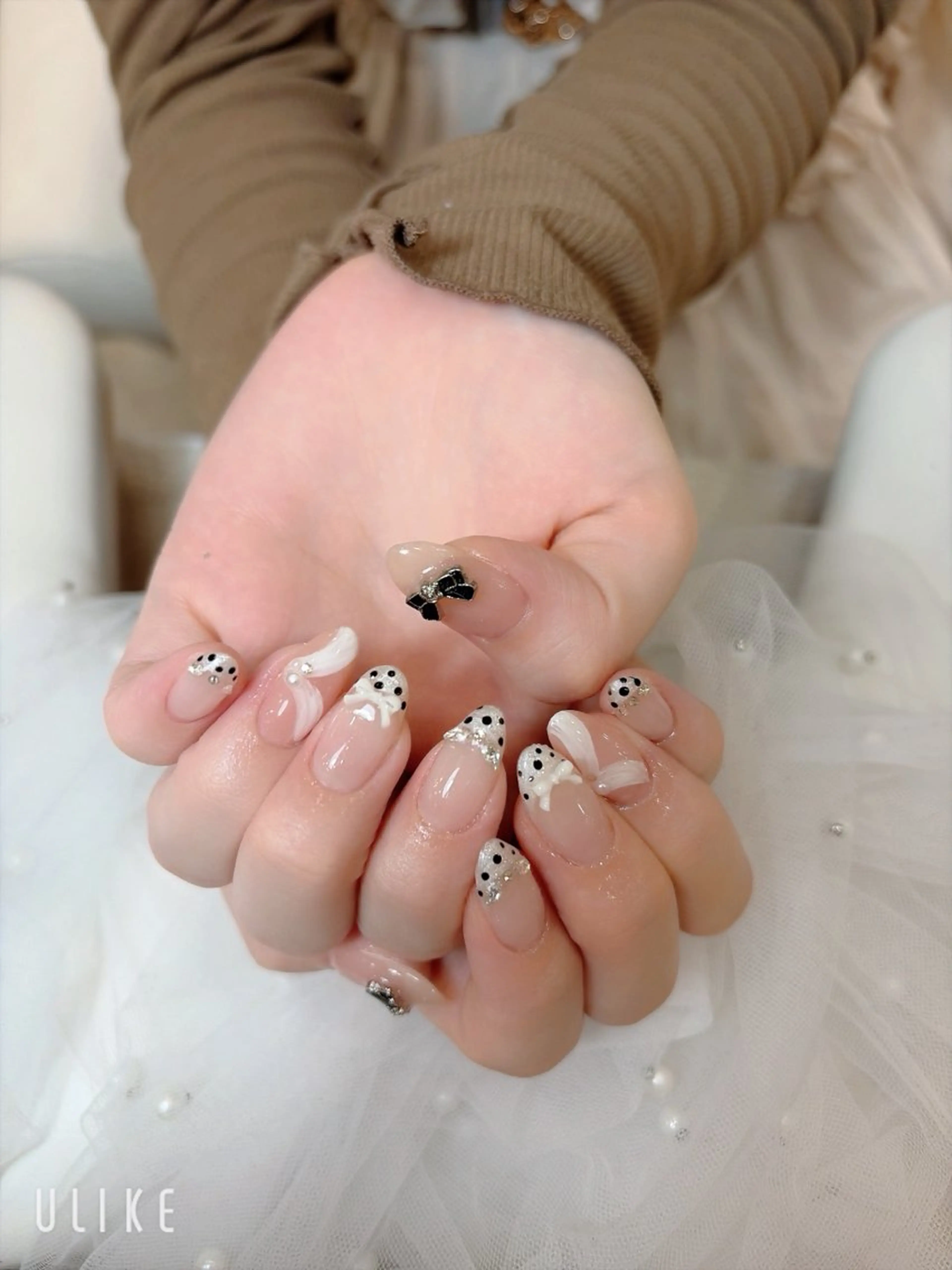 ネイル フレンチネイル 韓国ネイル マグネットネイル ニュアンスネイル オフィスネイル チョウ Rachaelのネイルデザイン