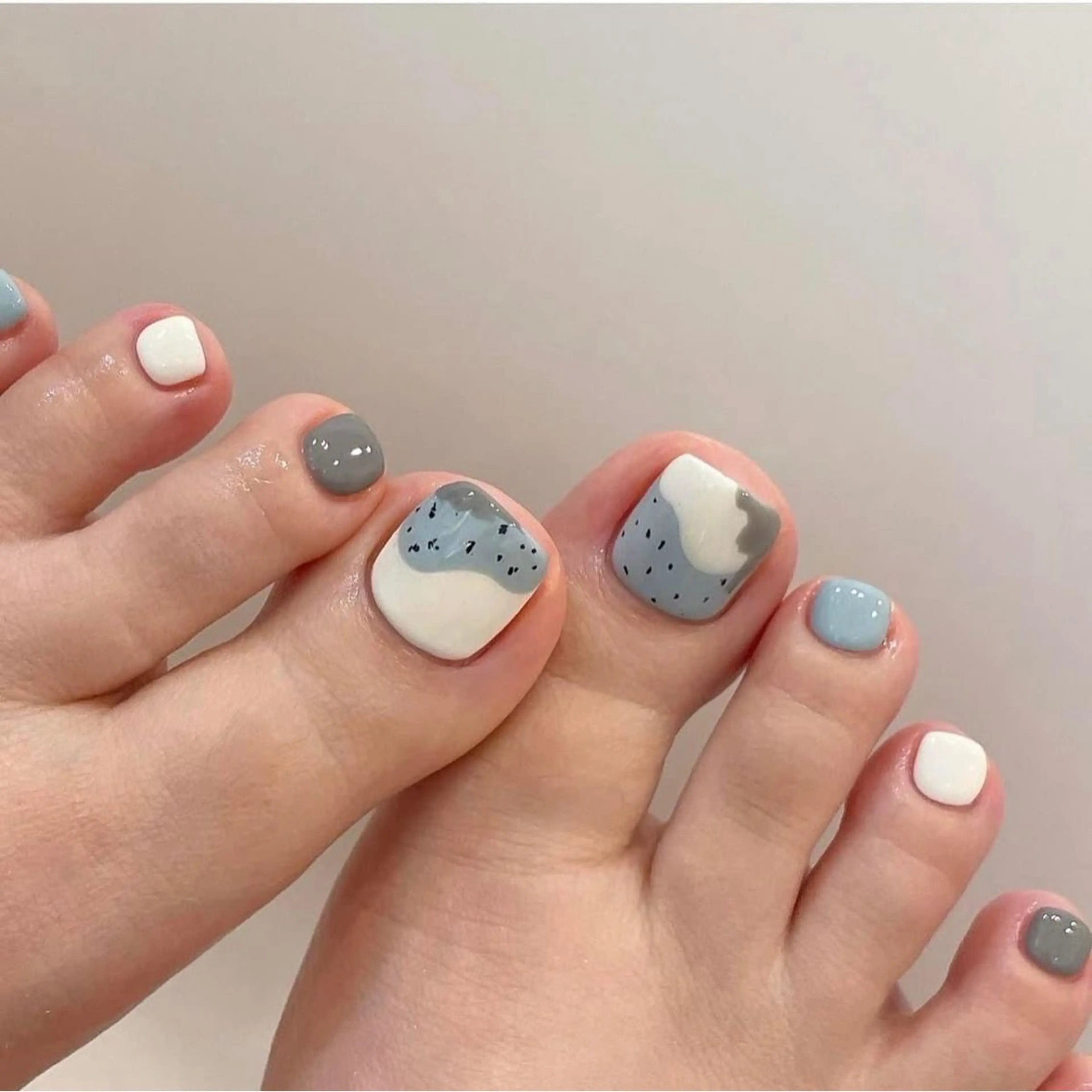 ネイル 韓国ネイル 持ち込み ニュアンスネイル ネイルチップ 冬ネイル RINN ANA.CHUOのネイルデザイン