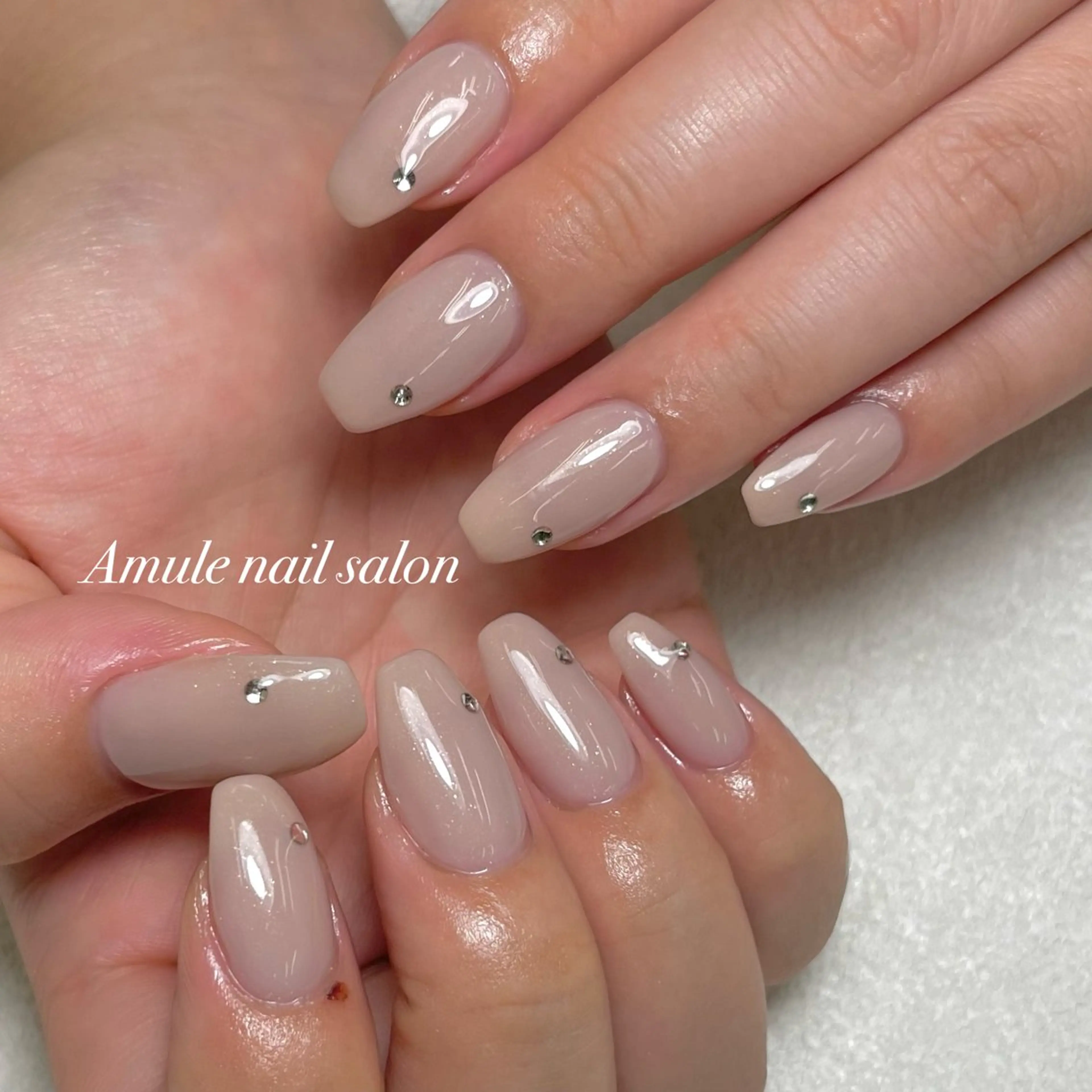 ネイル ワンカラーネイル ストーンネイル ハンドネイル Amule nailsalonのネイルデザイン