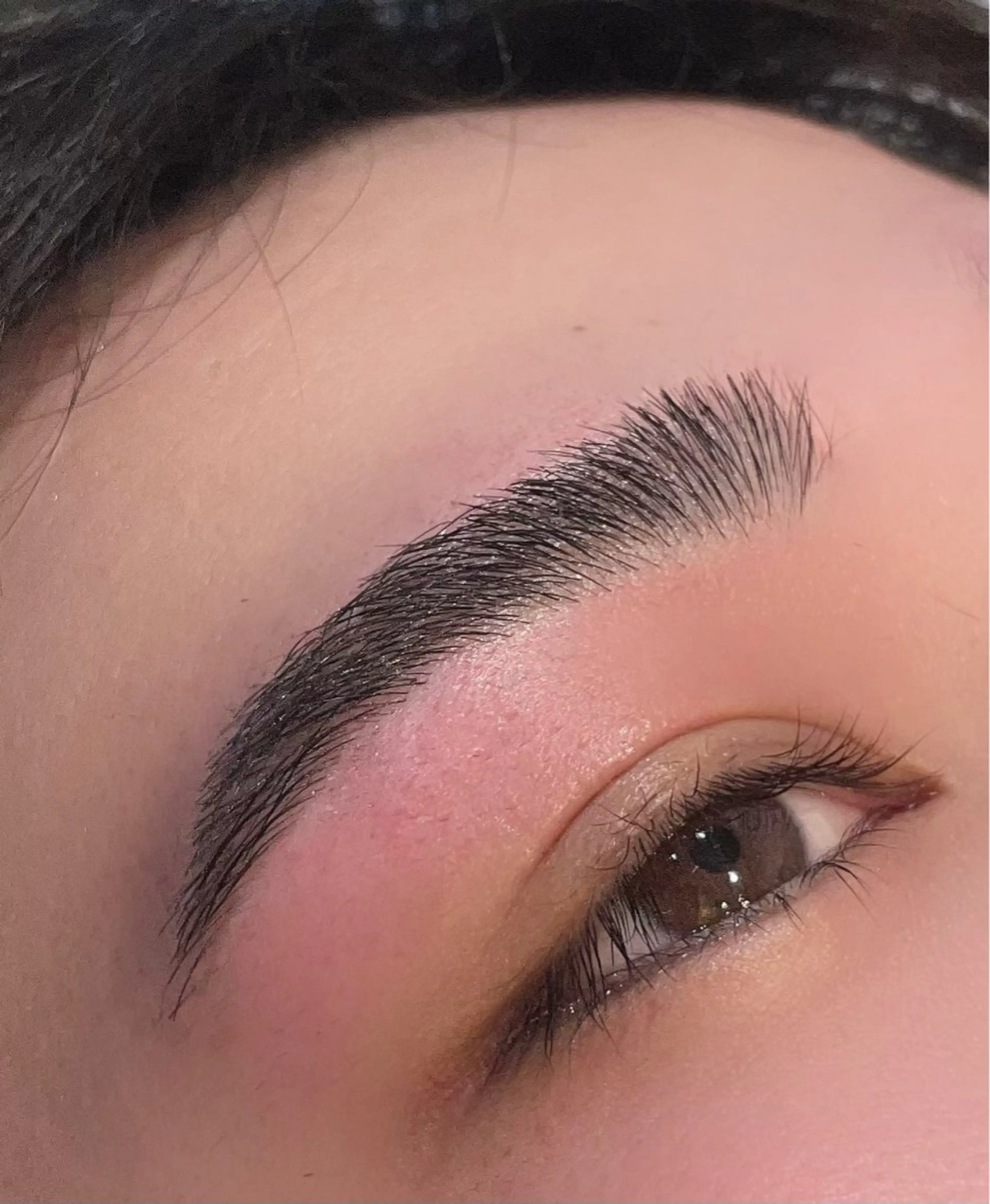 アイブロウ 小峰 利樹のマツエク・マツパデザイン