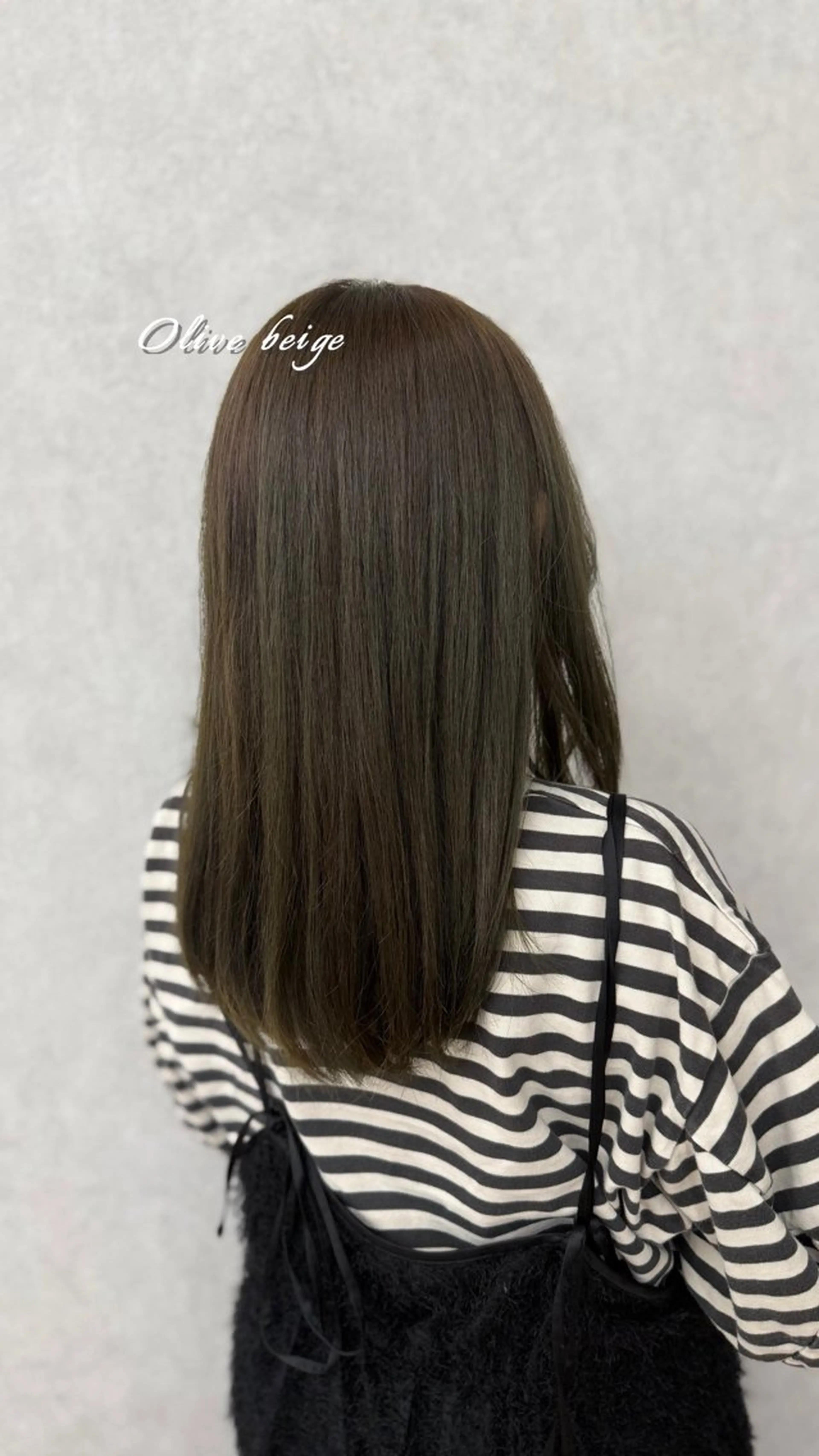 カラー ベージュカラー ブラウンカラー オリーブベージュ オレンジ 玉城 彩奈のヘアスタイル