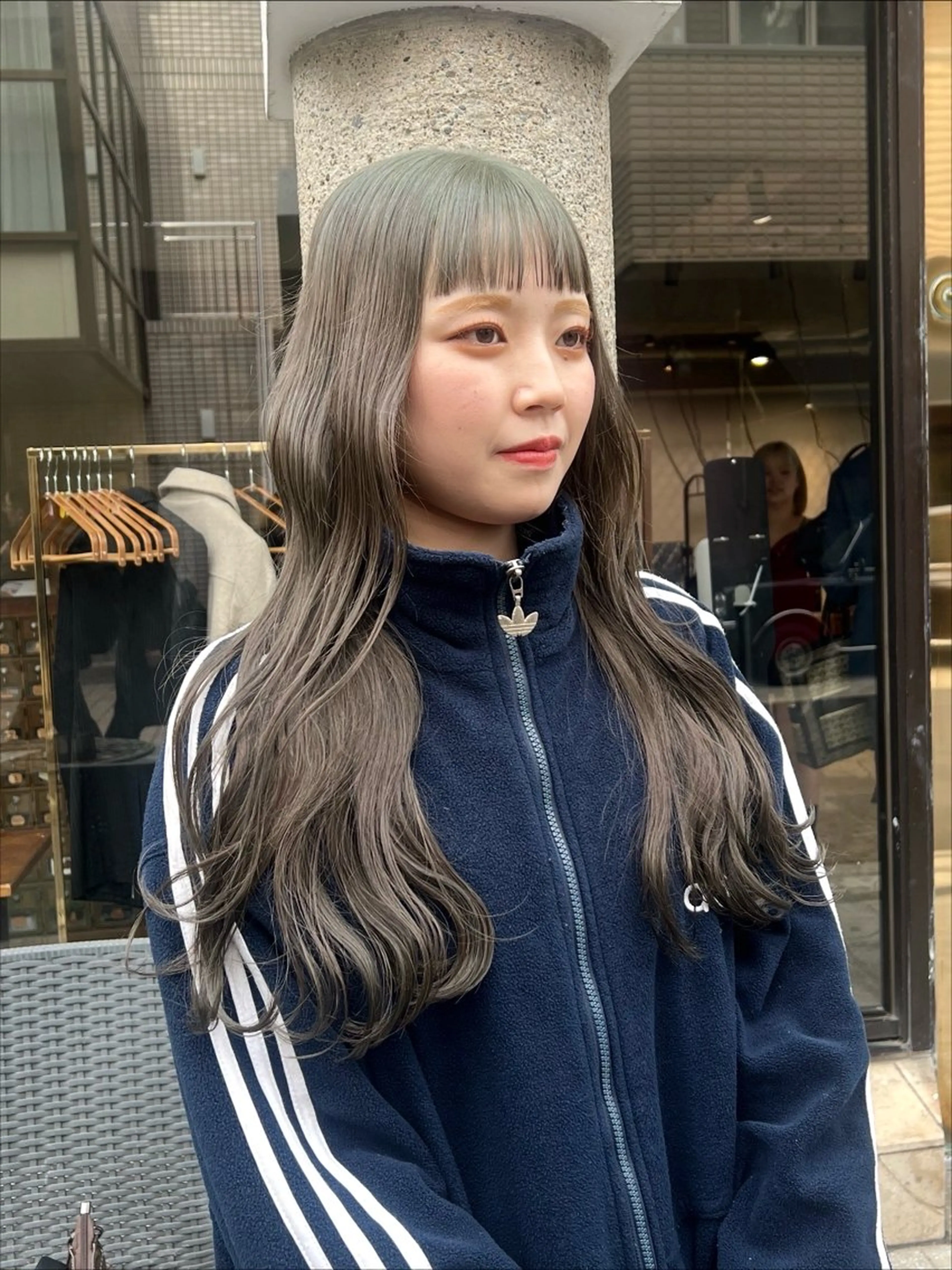 セミロング カラー カット ヘアカラー トリートメント 赤みゼロ/透明感 カラー🌿KANTAのヘアスタイル