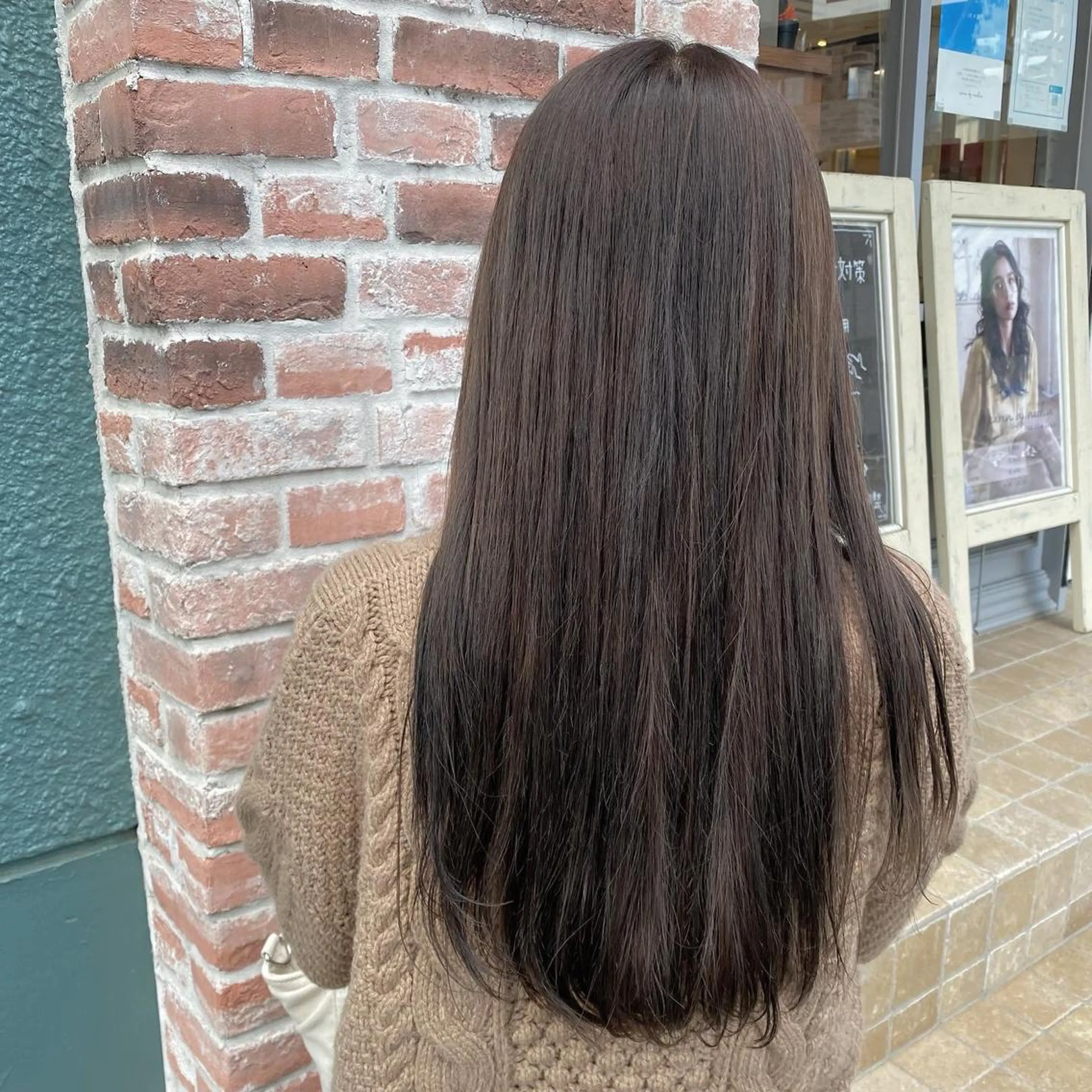 ロング カラー グレージュ ハイライトカラー ハイライト 関口 桃花🌷 暖色カラーのヘアスタイル