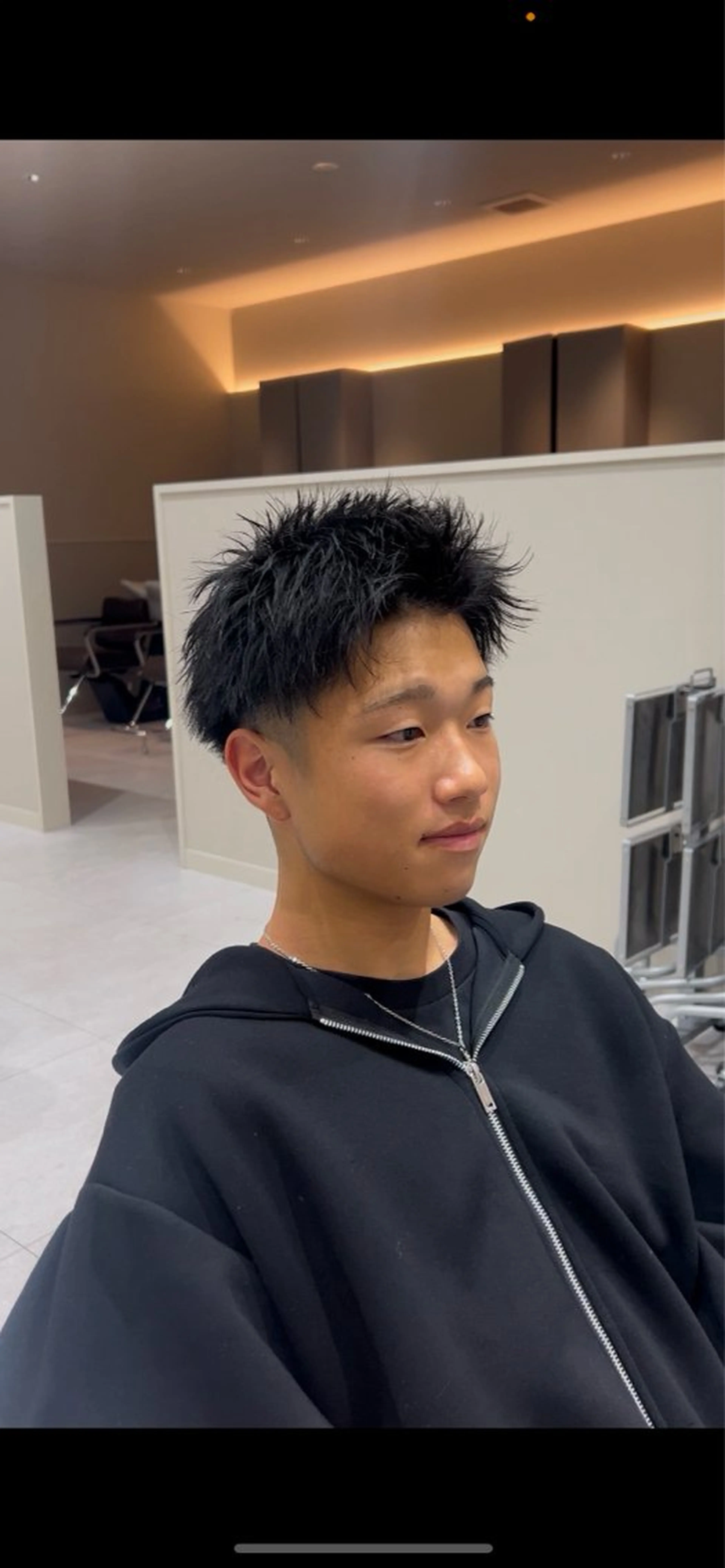 メンズ 王道センターパート ／GOUのヘアスタイル