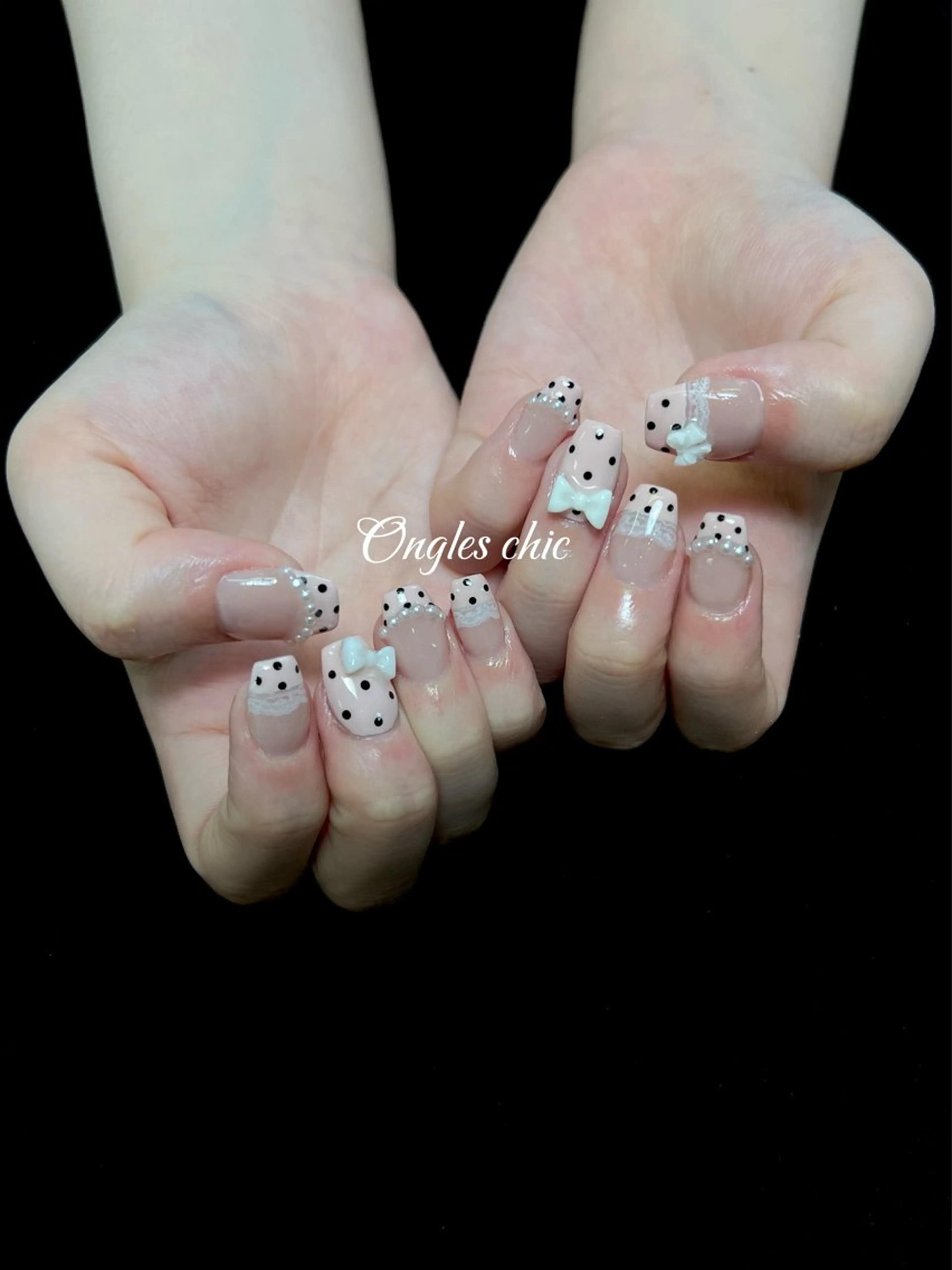 ネイル ハンドネイル ongles chicのネイルデザイン