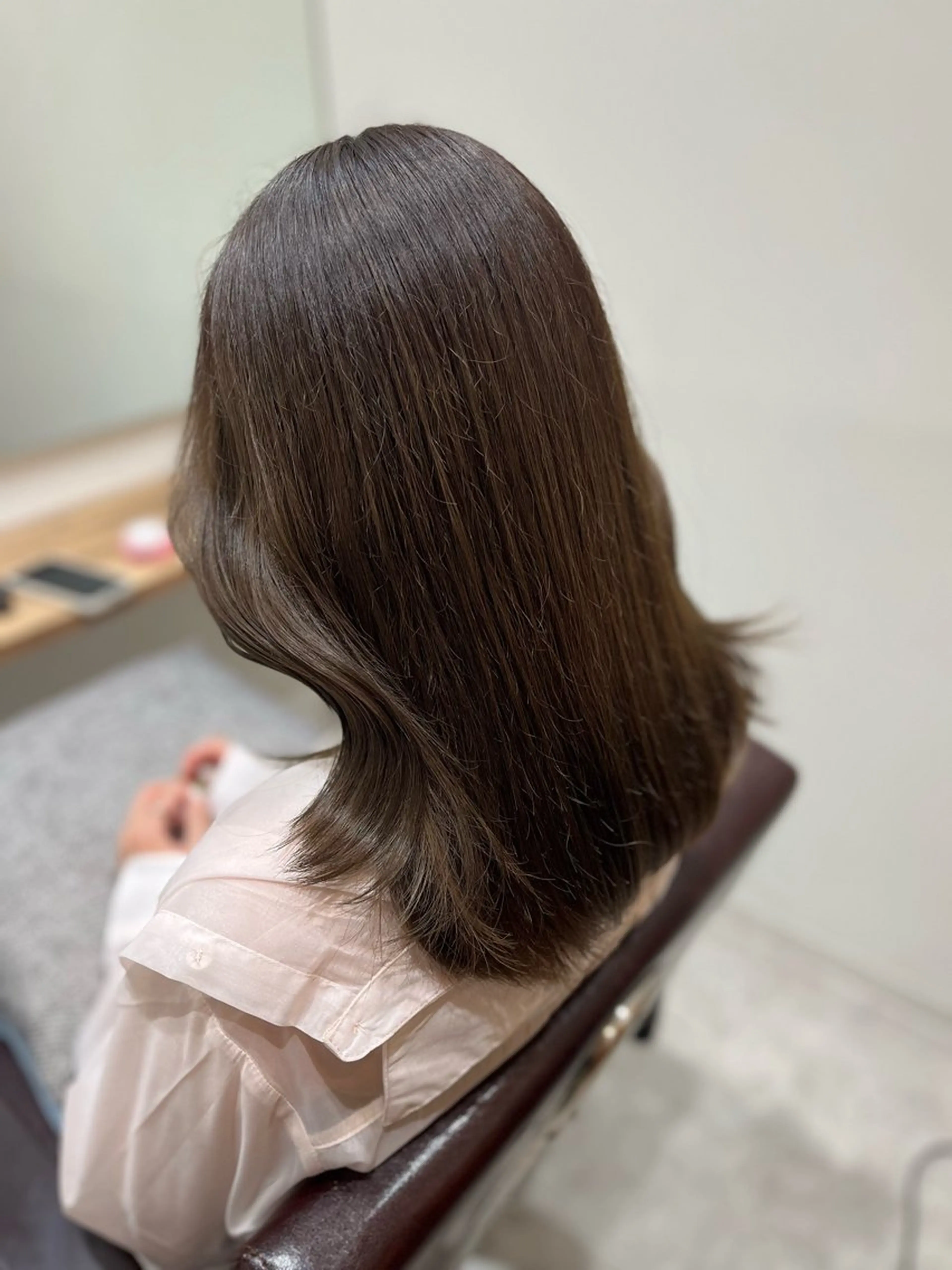 セミロング カラー グレージュ オリーブグレージュ オリーブグレー 🫧ぷる艶カラー🫧 Yuubi🦩のヘアスタイル