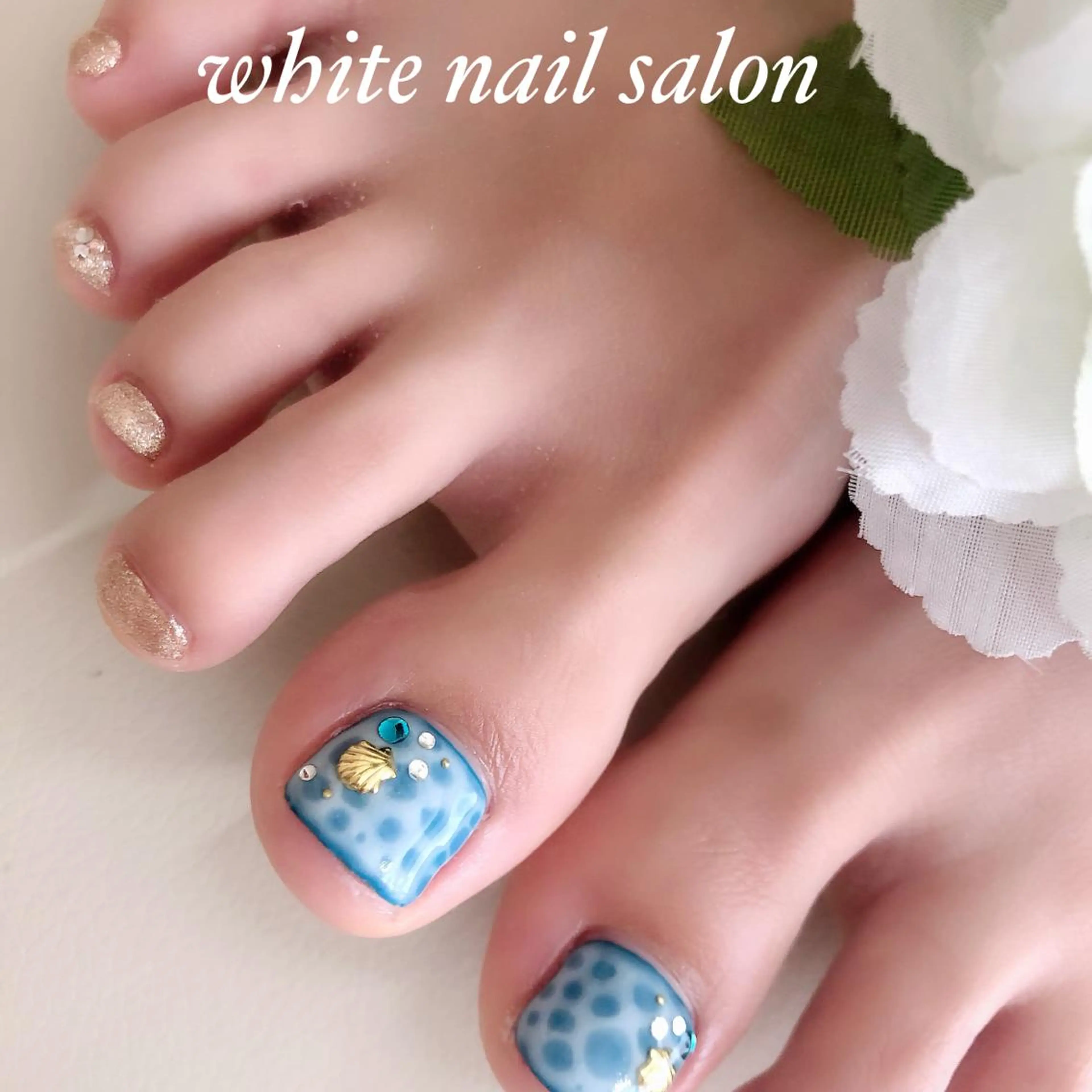 ネイル アートネイル フレンチネイル ジェルネイル ハードジェル 持ち込み フットネイル white nail salonのネイルデザイン