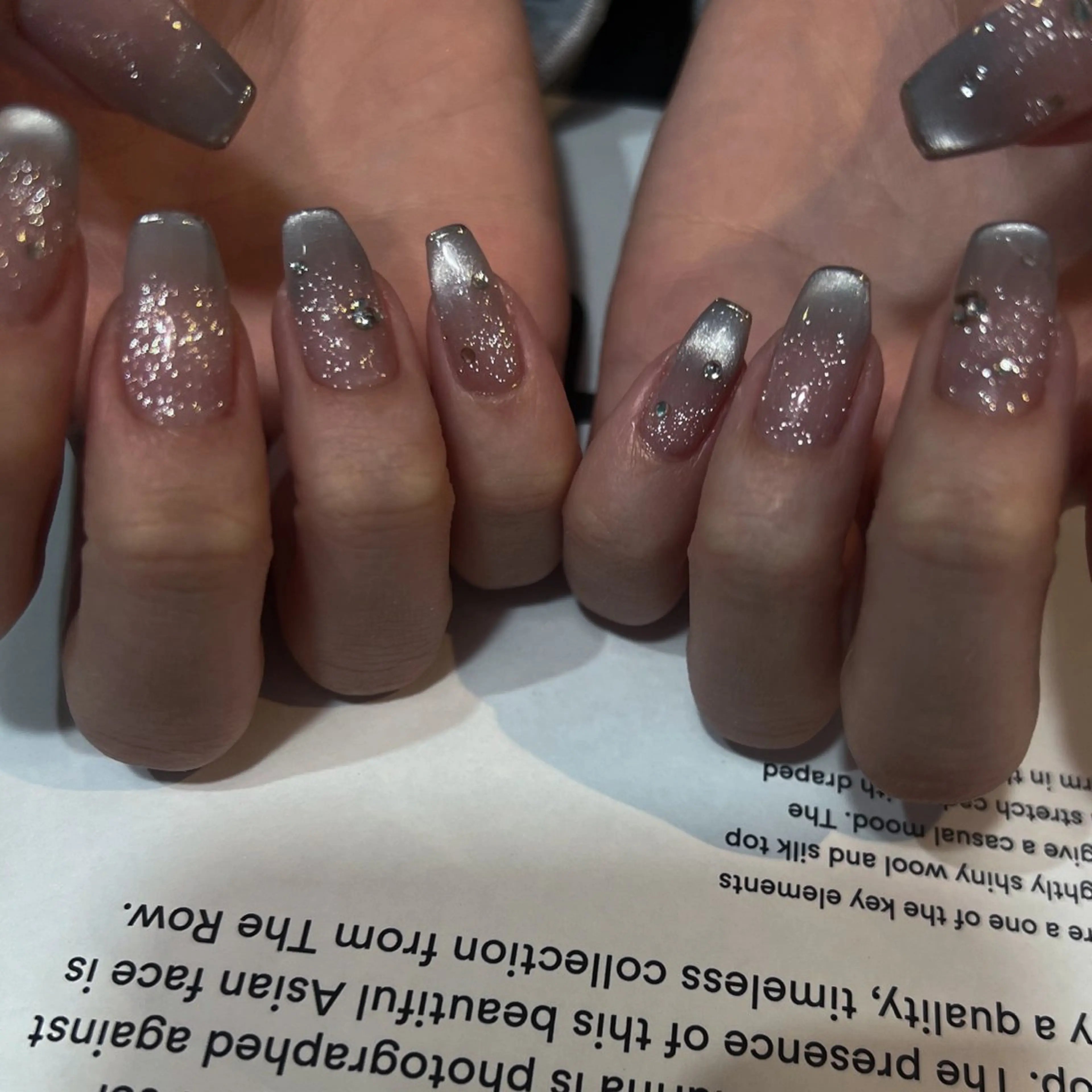 ネイル ハンドネイル nailsalon ULLのネイルデザイン