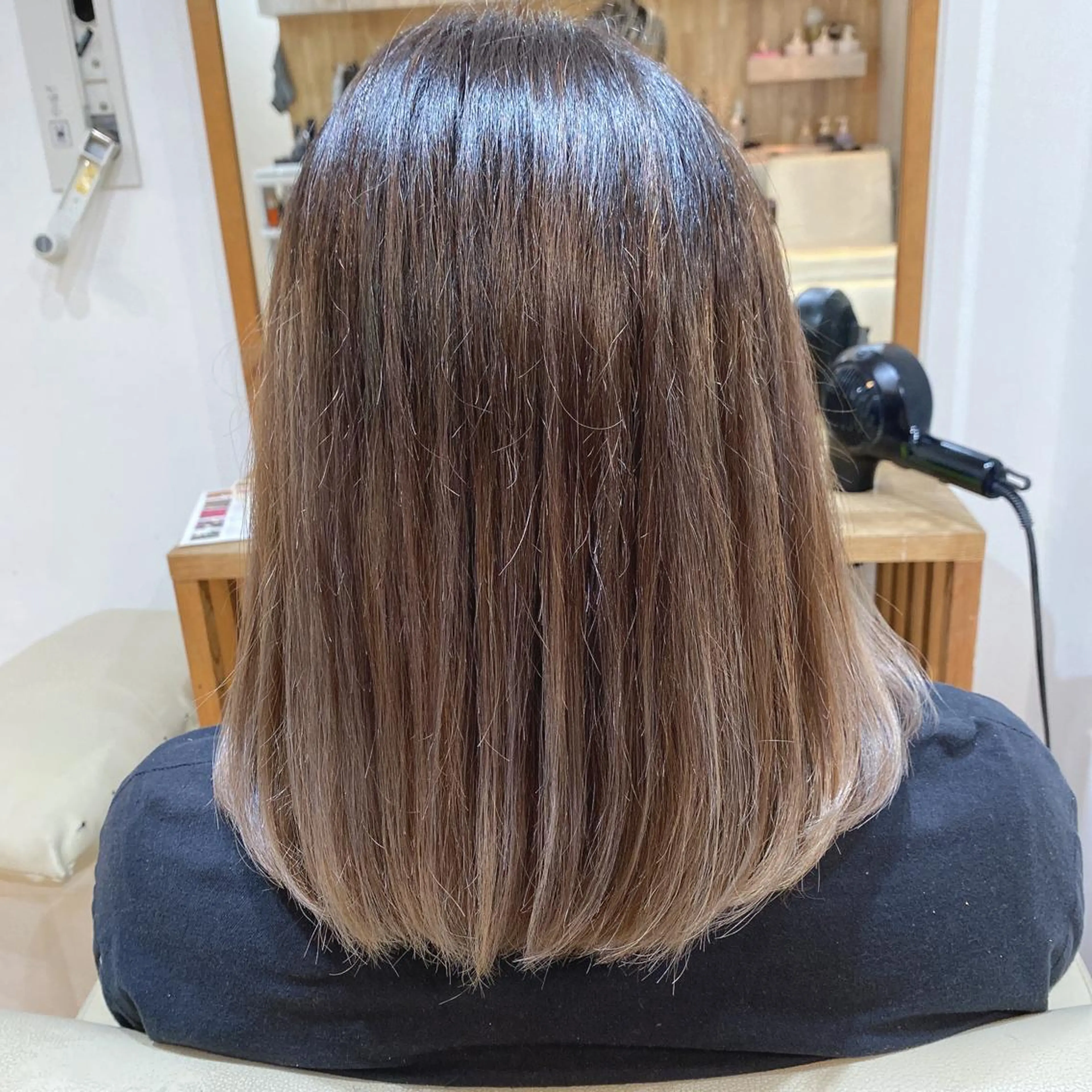 ミディアム カラー 銀座【全店リピート 率No1🥇】トグチのヘアスタイル