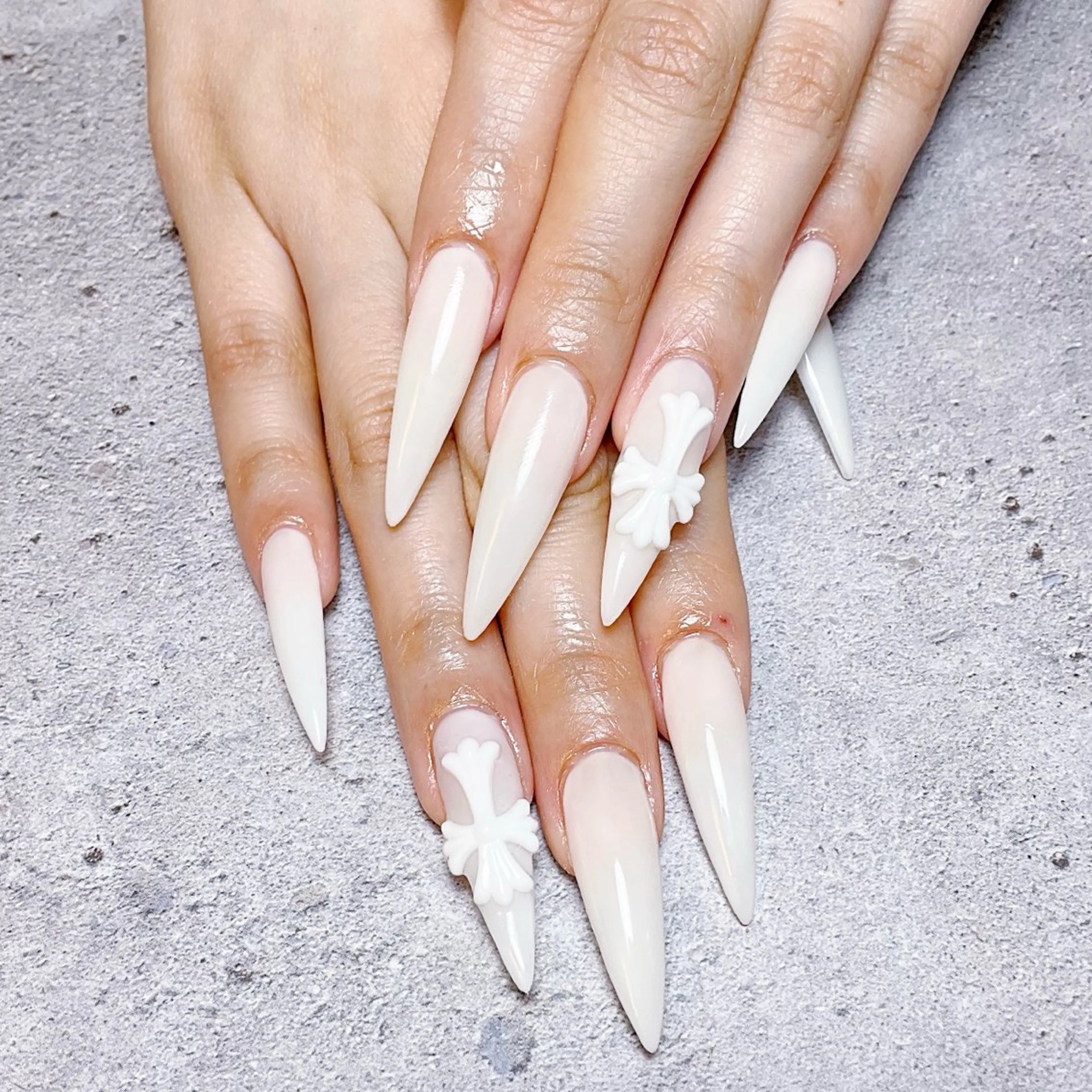 ネイル ハンドネイル 🍭Yun nail hyejin🌸のネイルデザイン
