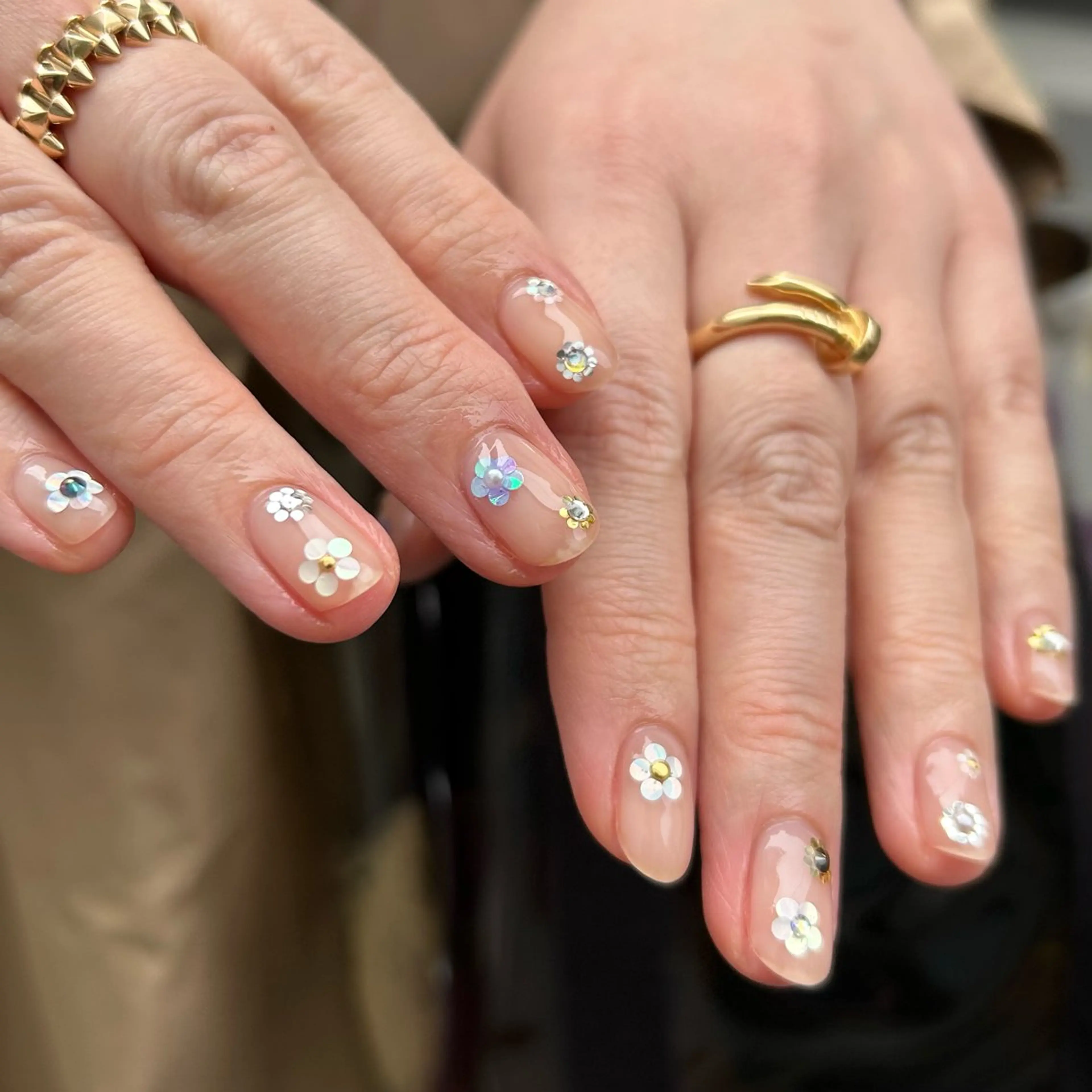 ネイル Yumi シンプルネイルのネイルデザイン