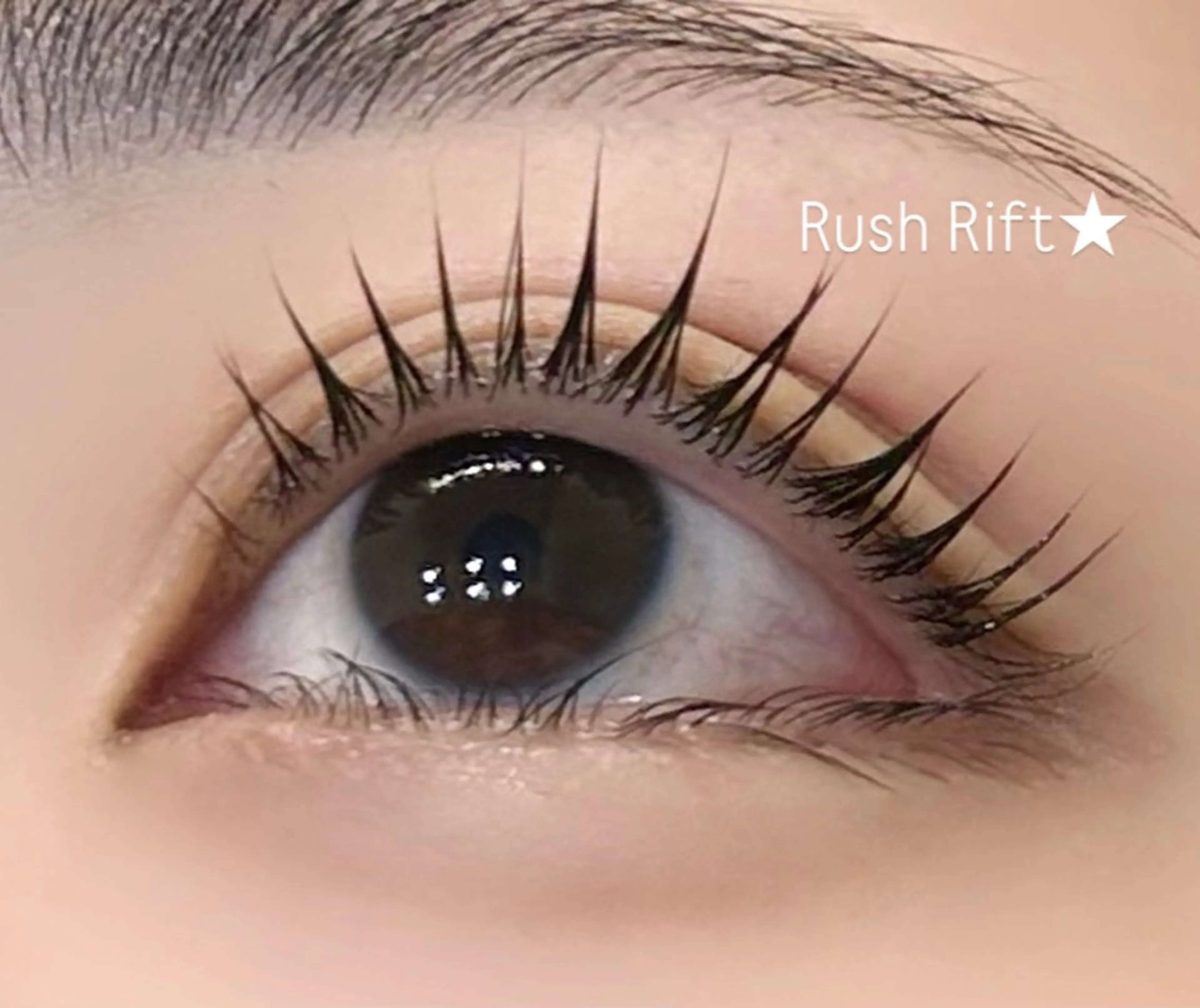 マツエク・マツパ seran EYELAのマツエク・マツパデザイン