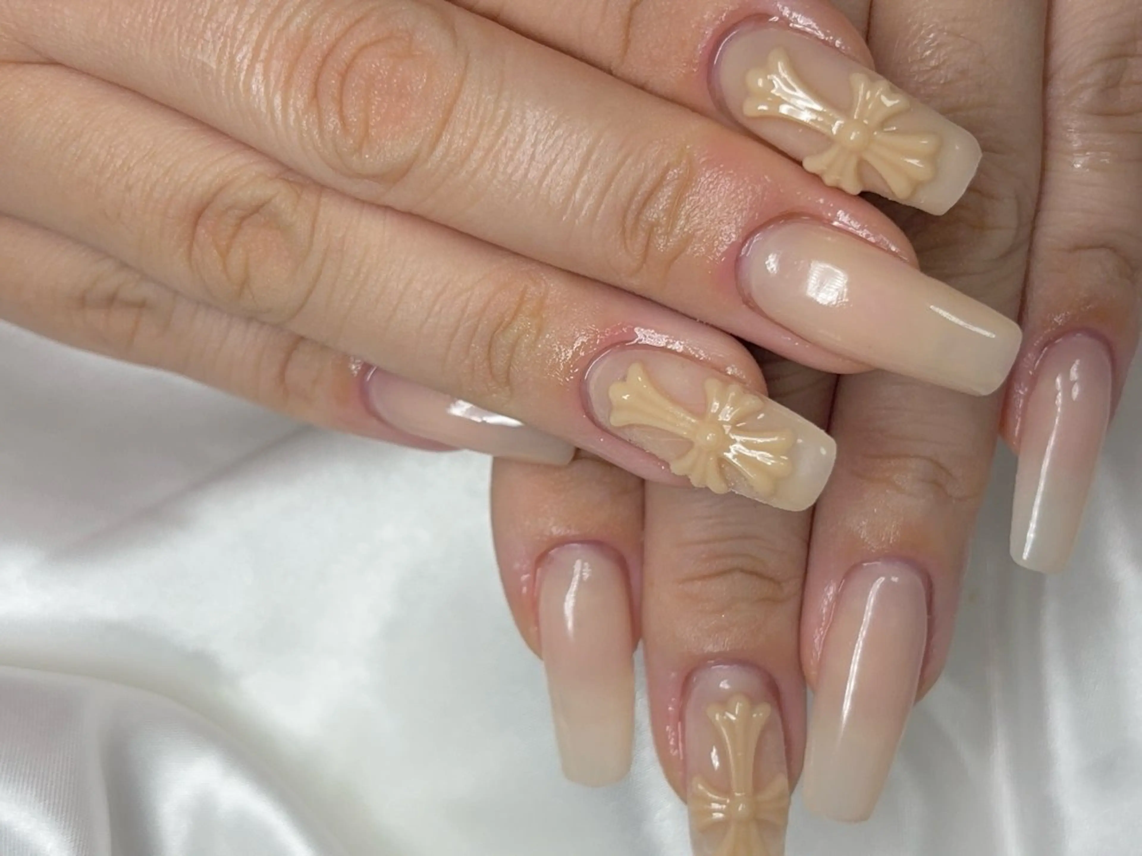 ネイル ハンドネイル ZORA yuのネイルデザイン